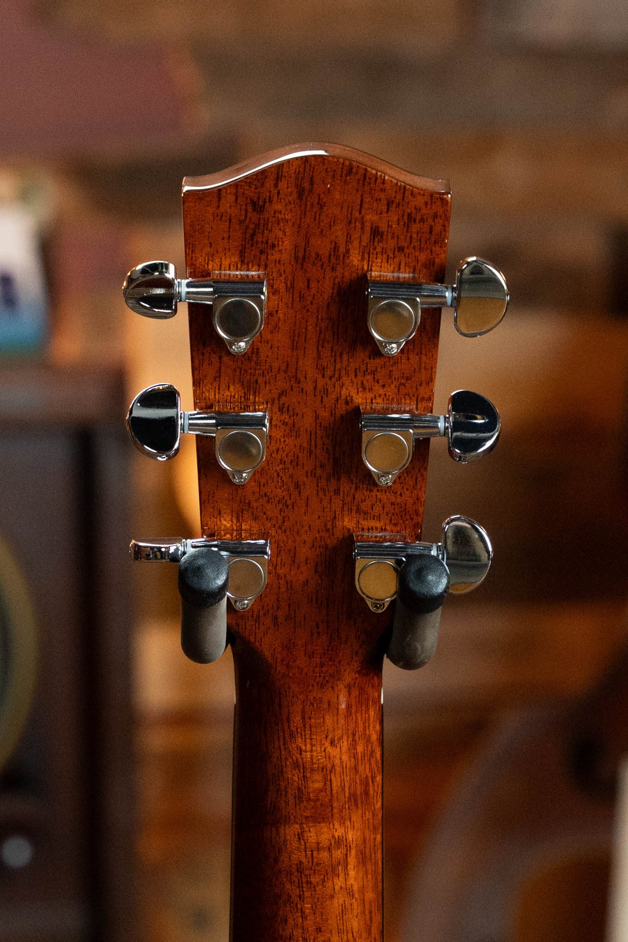 Eastman AC122-1CE-DLX Sitka/Sapele Cutaway Grand Auditorium Guitar w/Fishman Electronics #0625