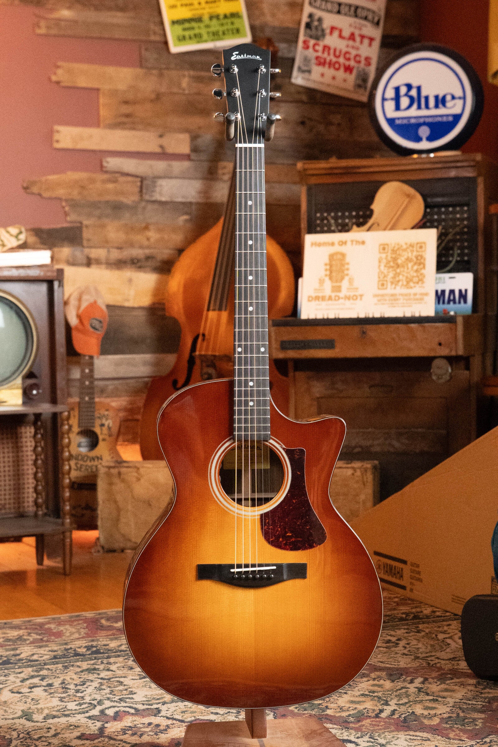 Eastman AC222CE-DLX-GB Sitka/Ovangkol Goldburst Cutaway Grand Auditorium Guitar w/Fishman Pickup #2721