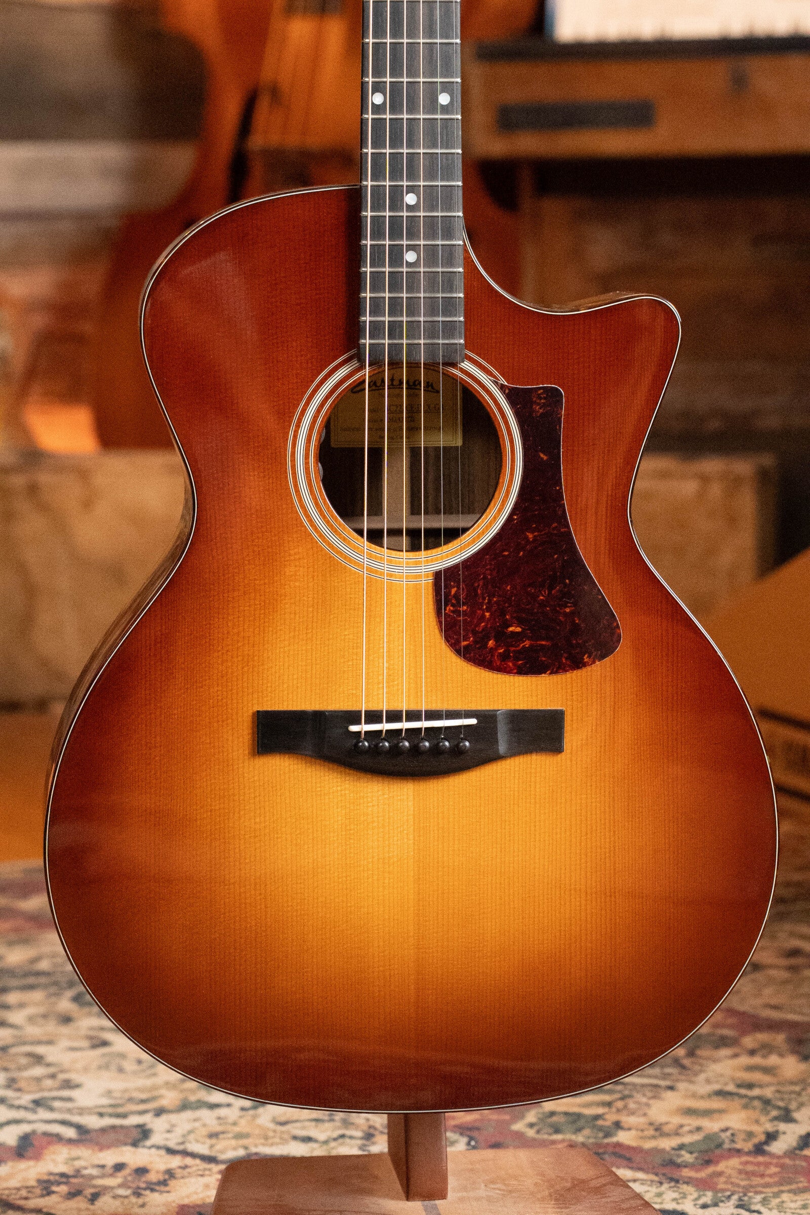 Eastman AC222CE-DLX-GB Sitka/Ovangkol Goldburst Cutaway Grand Auditorium Guitar w/Fishman Pickup #2721