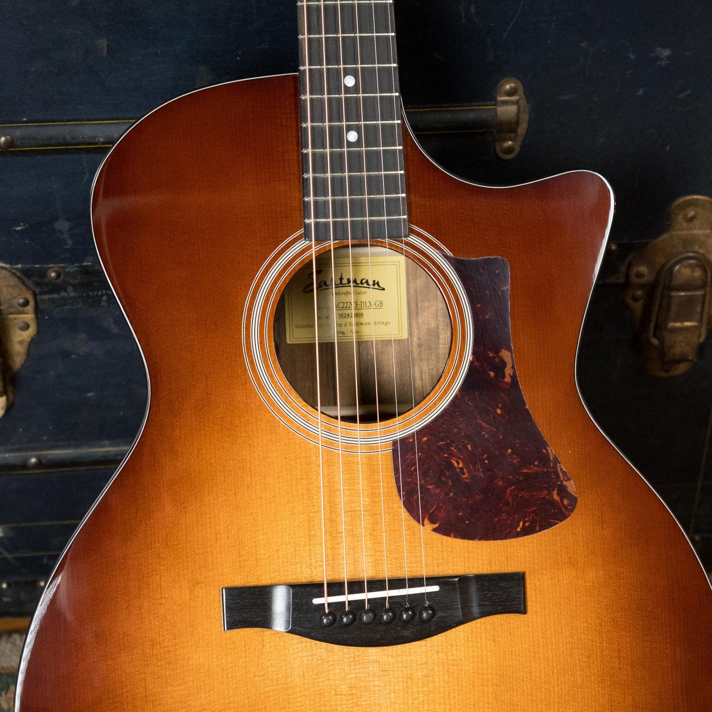 Eastman AC222CE-DLX-GB Sitka/Ovangkol Goldburst Cutaway Grand Auditorium Guitar w/Fishman Pickup #9616
