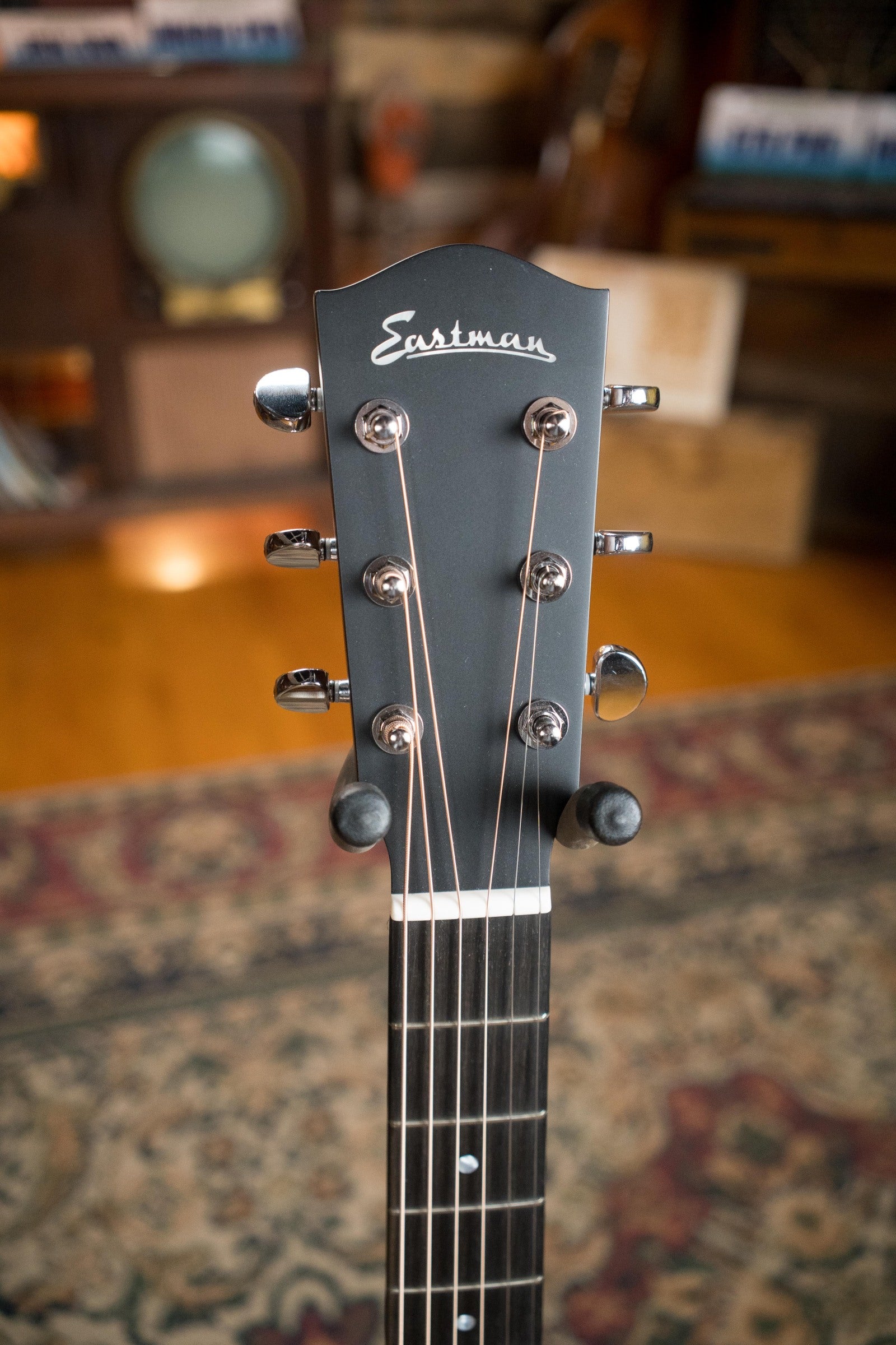 Eastman AC222CE-DLX-GB Sitka/Ovangkol Goldburst Cutaway Grand Auditorium Guitar w/Fishman Pickup #9616