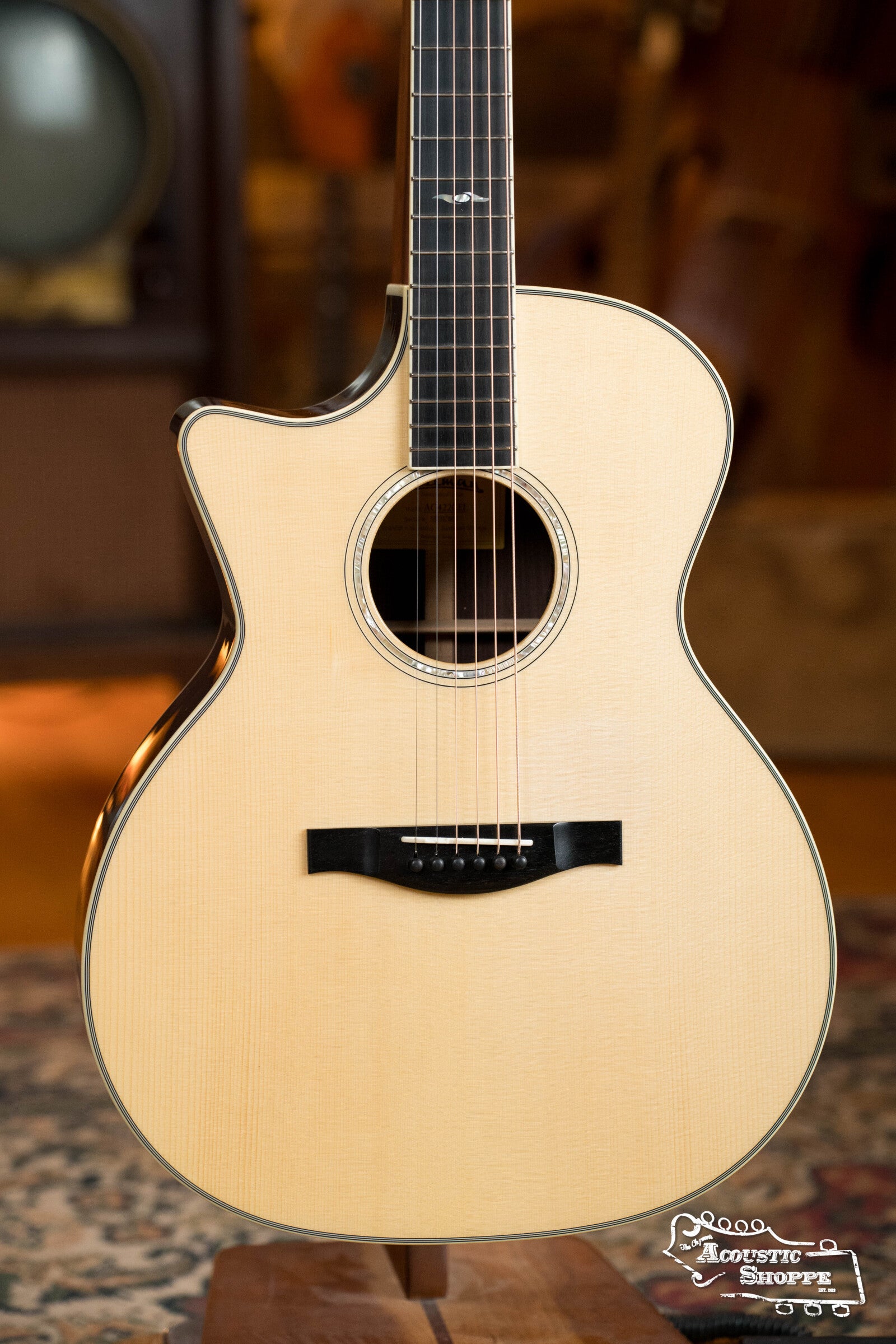 Eastman AC422LCE Sitka/Rosewood Left-Handed Cutaway Grand Auditorium Guitar w/ LR Baggs Pickup #7602