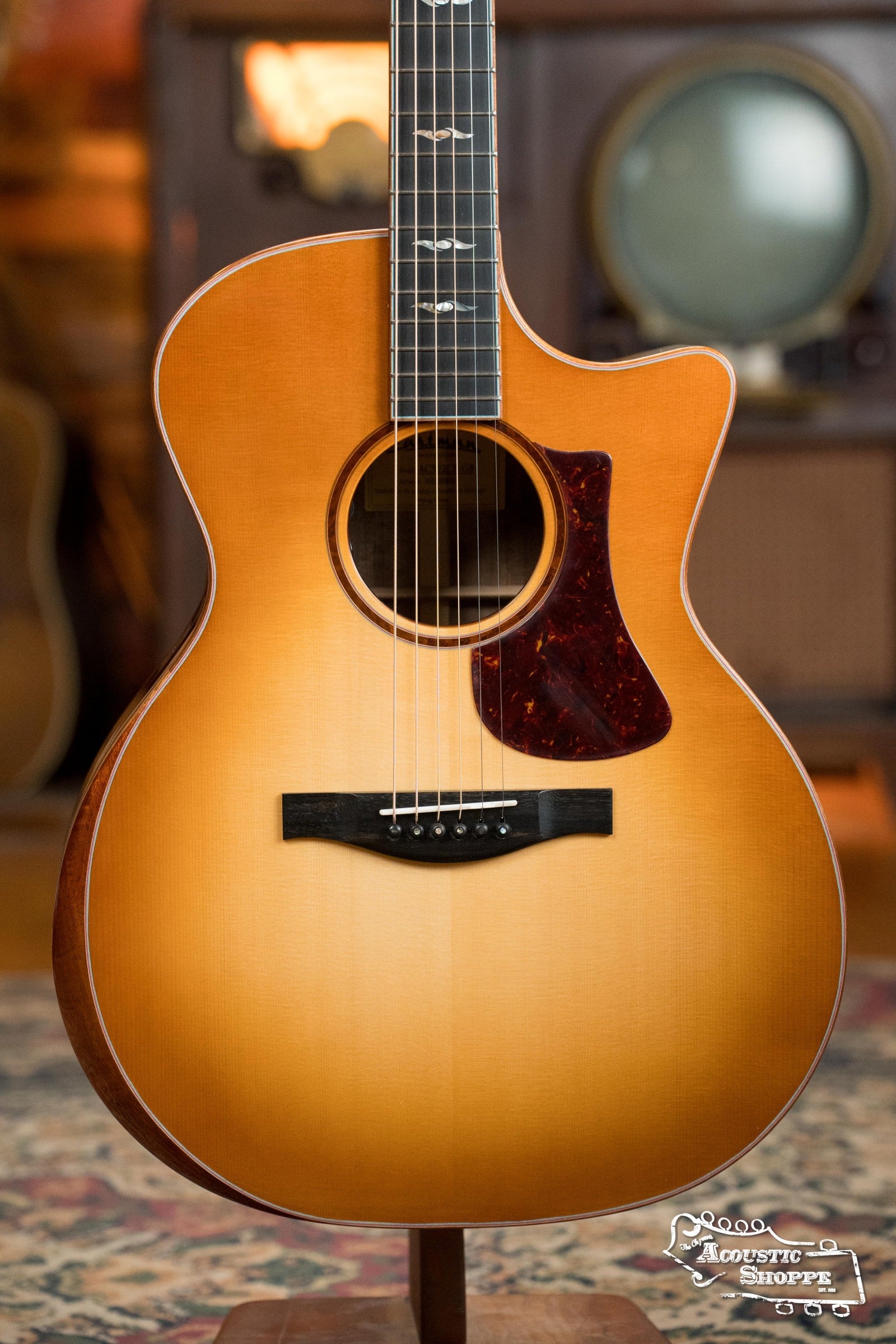 Eastman AC522CE-GB European Spruce/Mahogany Goldburst Acoustic Guitar  w/ LR Baggs Pickup #6830