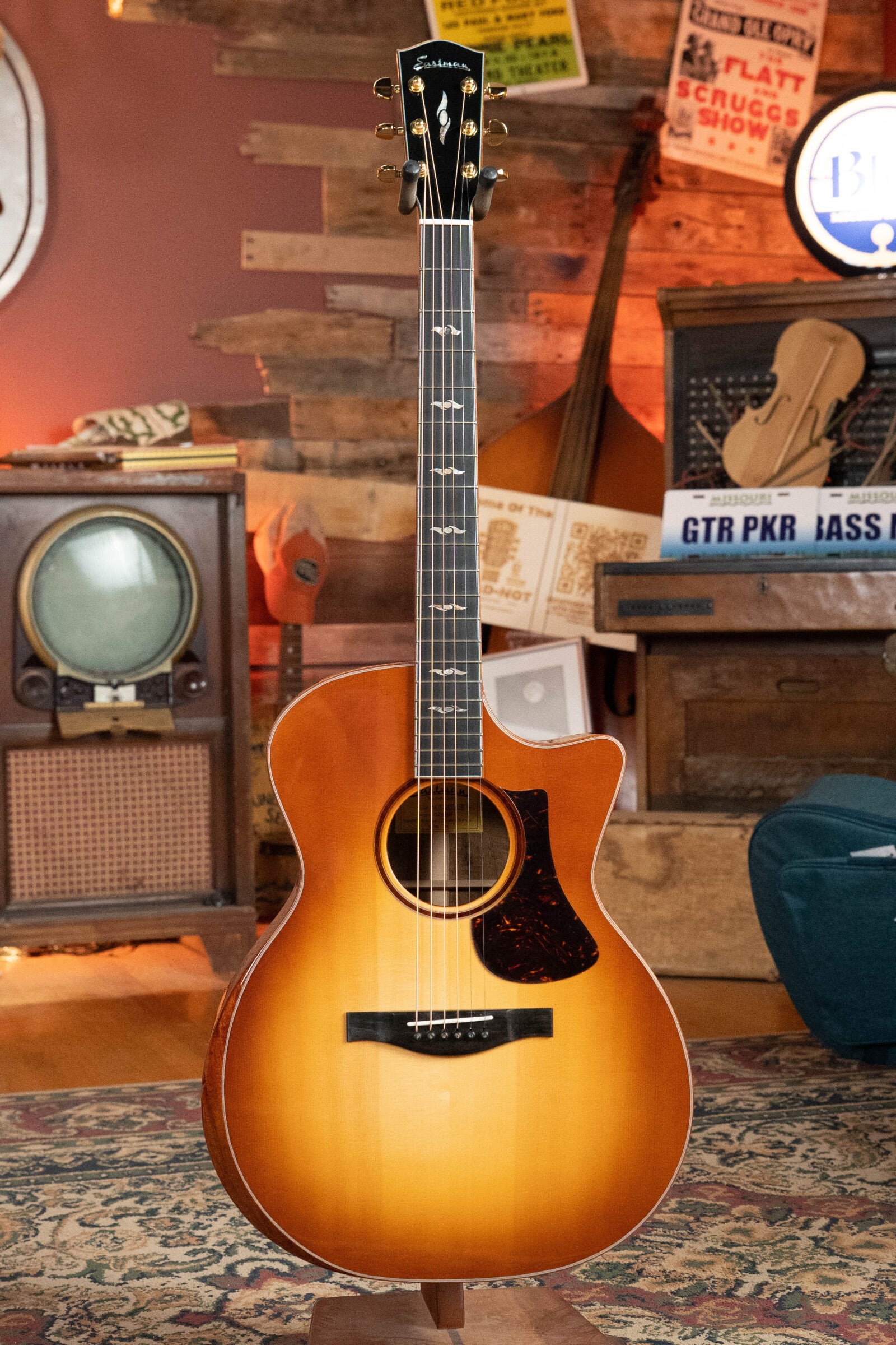 *Dread-Not Certified Used* Eastman AC522CE-GB European Spruce/Mahogany Goldburst Grand Auditorium Guitar w/LR Baggs Pickup #1423