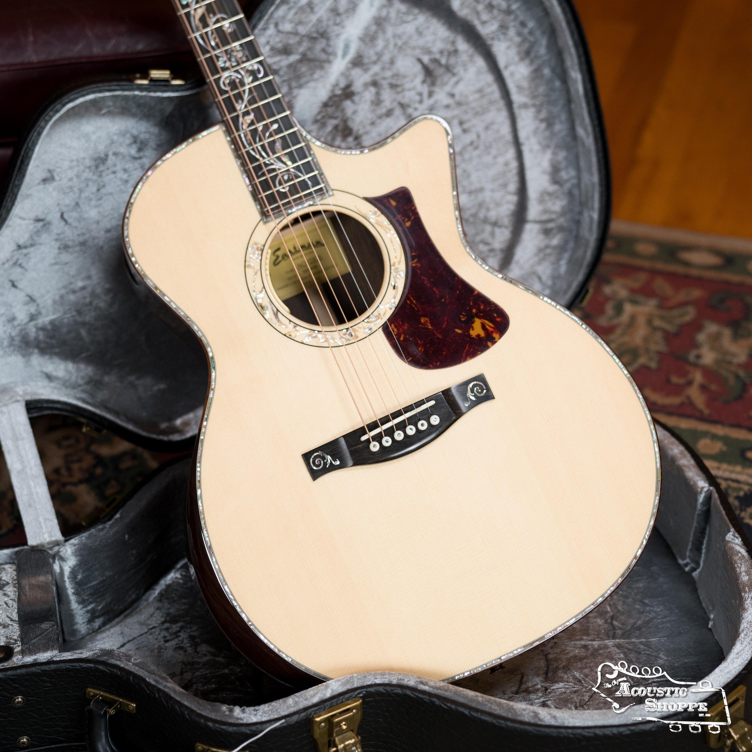 Eastman AC922CE Engelman Spruce/Rosewood w/ Soundport, Bevel, Vine Inlay, and Custom Floral Abalone Rosette w/ LR Baggs Pickup #4381