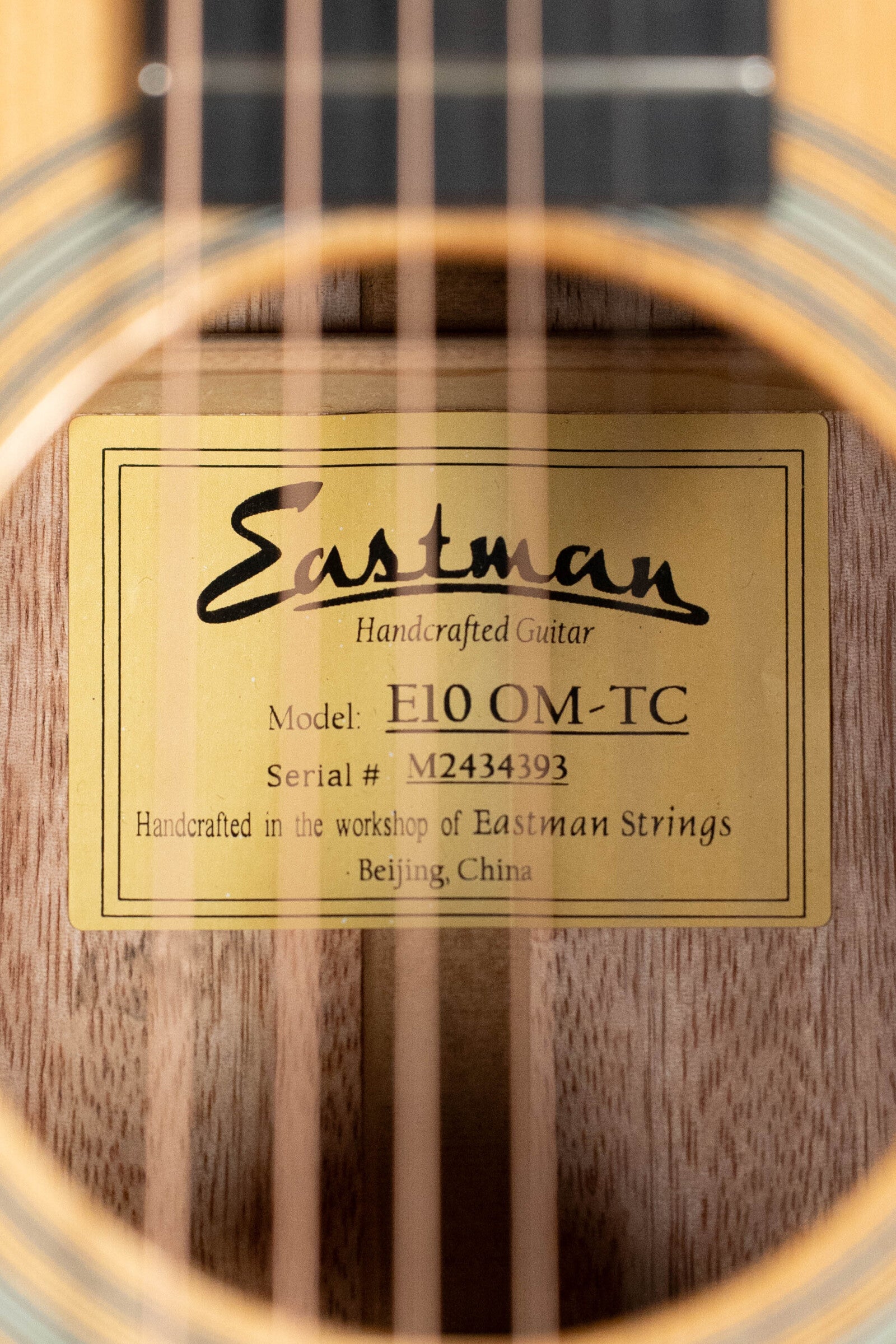 Eastman E10OM-TC Thermo-Cured Adirondack/Mahogany Orchestra Model Acoustic Guitar #4393