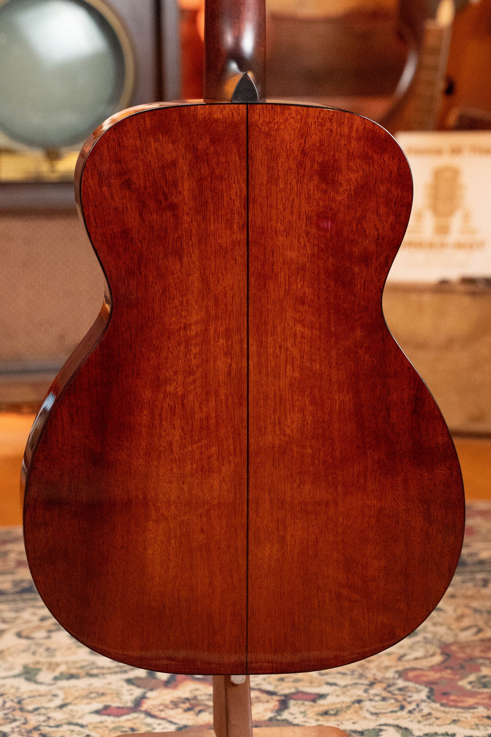 Eastman E10OM-TC Thermo-Cured Adirondack/Mahogany Orchestra Model Acoustic Guitar #5089