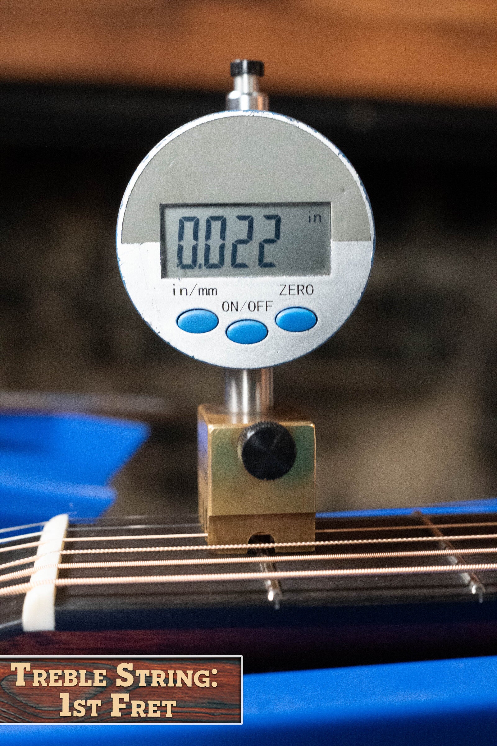 Eastman E10OOSS-TC Thermo-Cured Adirondack/Mahogany OO Slope Shoulder Sunburst Acoustic Guitar #7001