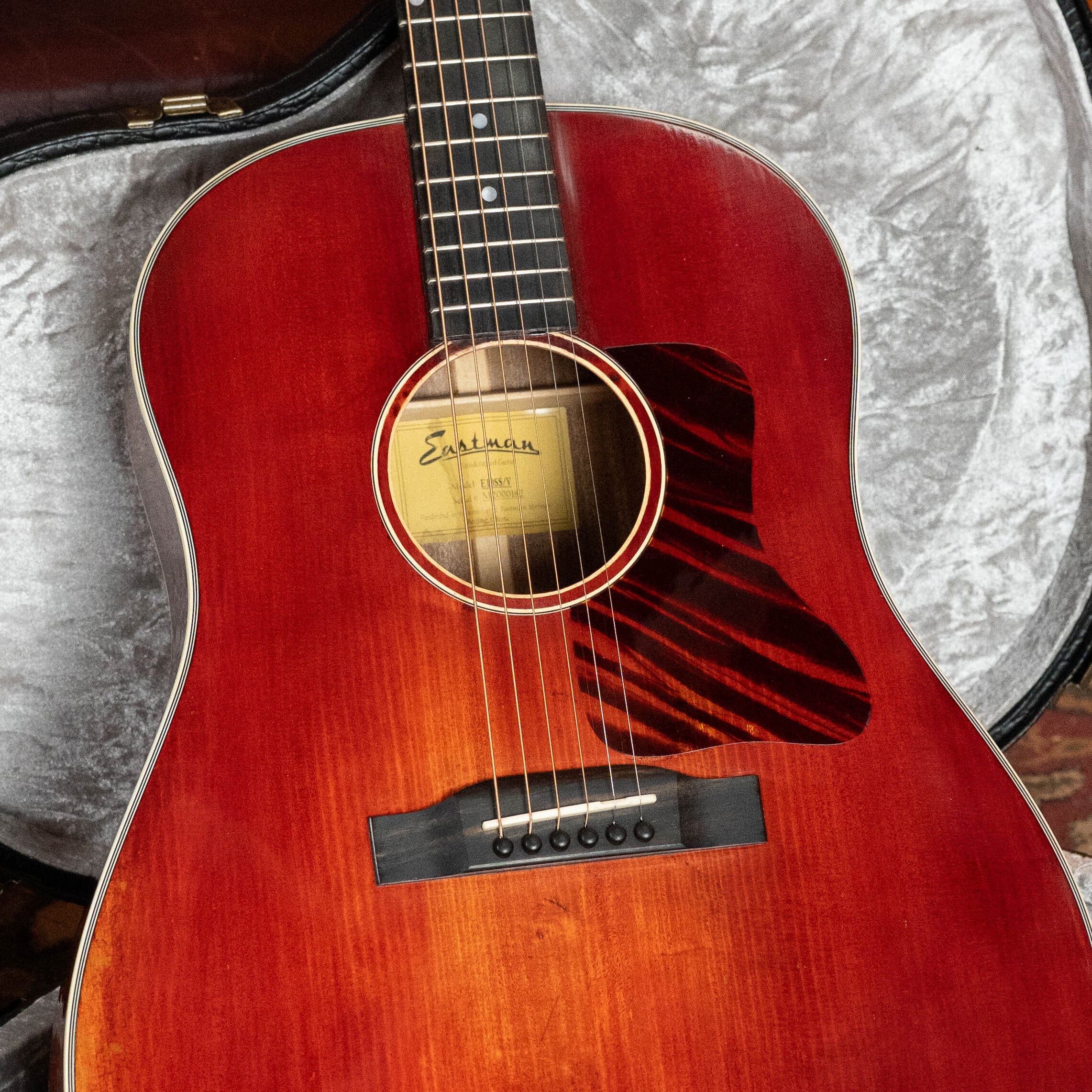 Eastman E10SS/V Adirondack/Mahogany Antique Classic Finish Slope Shoulder Dreadnought Acoustic Guitar #0182