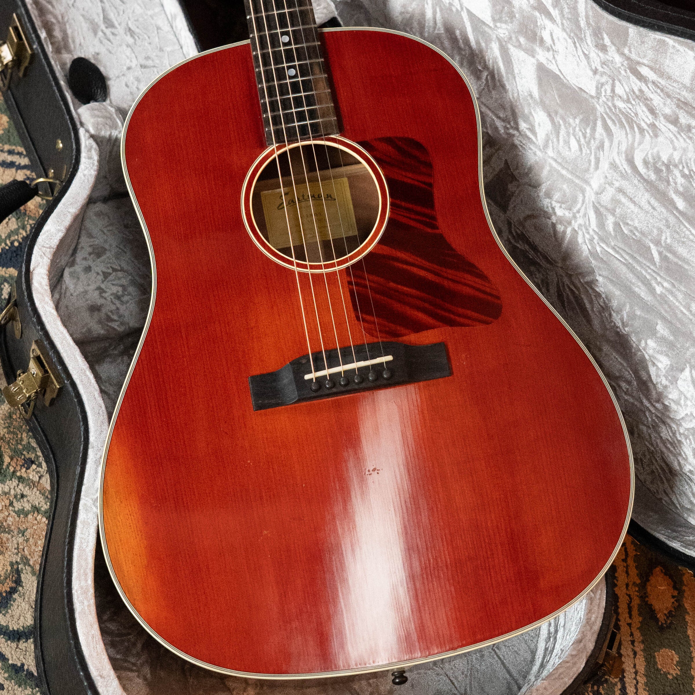 Eastman E10SS/V Adirondack/Mahogany Antique Classic Finish Slope Shoulder Dreadnought Acoustic Guitar #1243