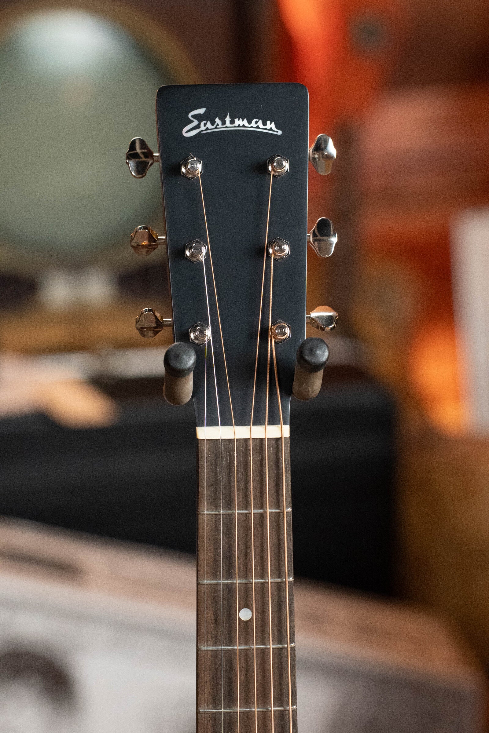 Eastman E1DL Sitka/Sapele Left-Handed Dreadnought Acoustic Guitar #9854