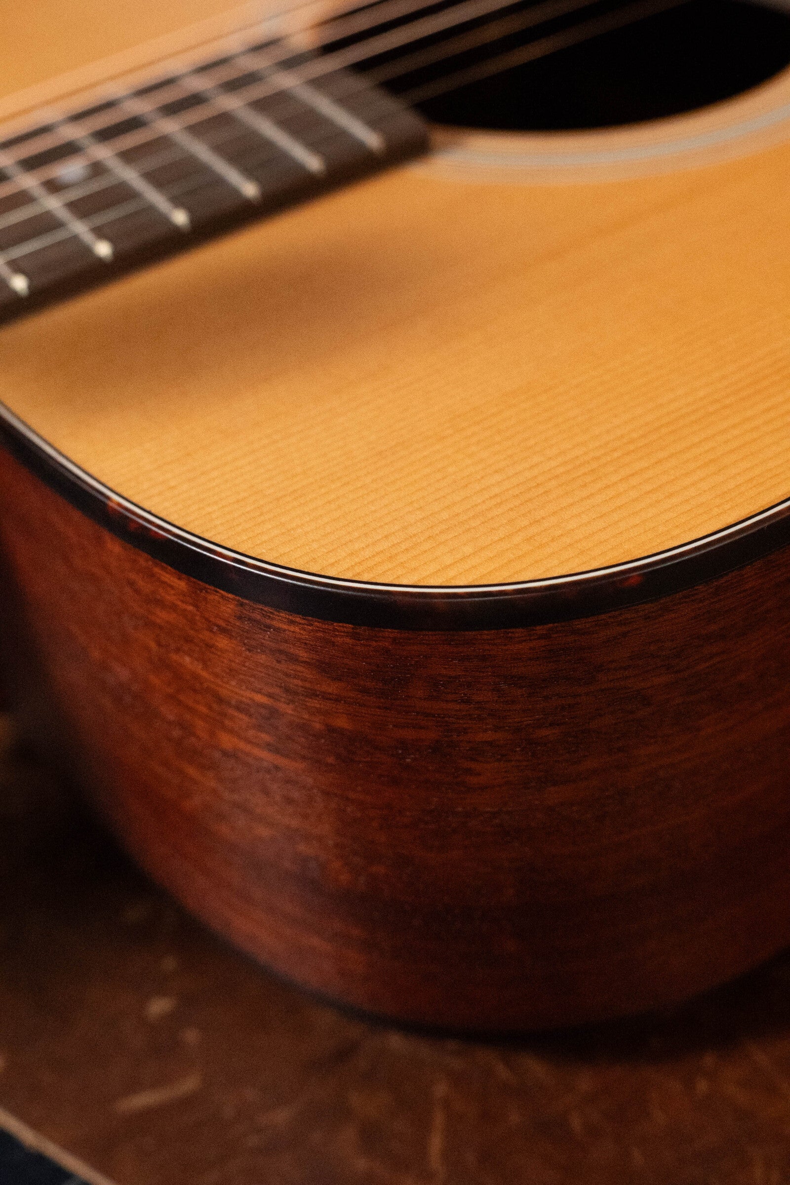Eastman E1DL Sitka/Sapele Left-Handed Dreadnought Acoustic Guitar #9854