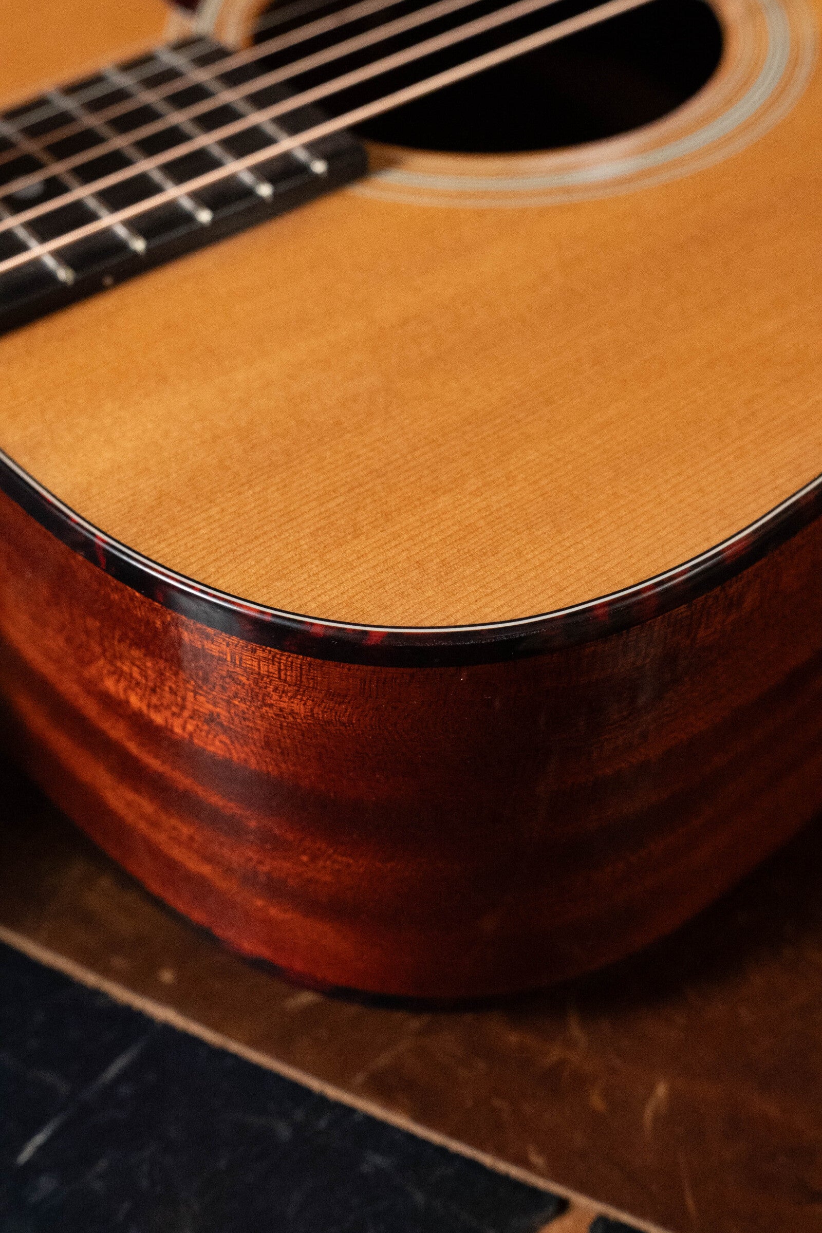 Eastman E1D-DLX Sitka/Sapele Dreadnought Guitar w/Fishman Pickup #2371
