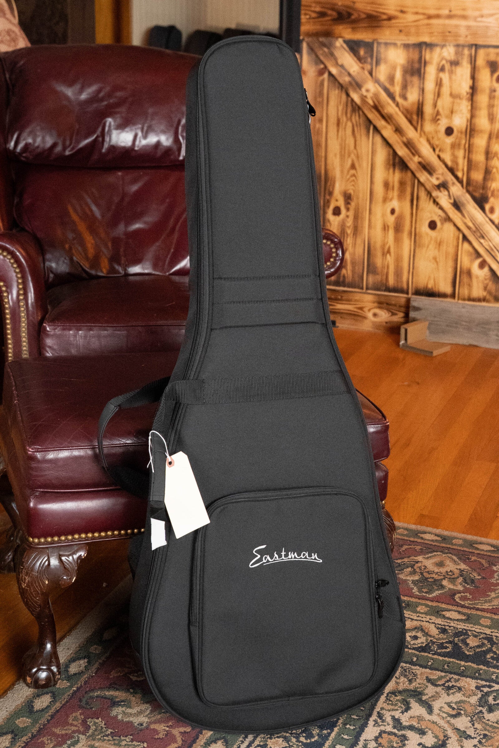 Eastman E1D-DLX Sitka/Sapele Dreadnought Guitar w/Fishman Pickup #2372