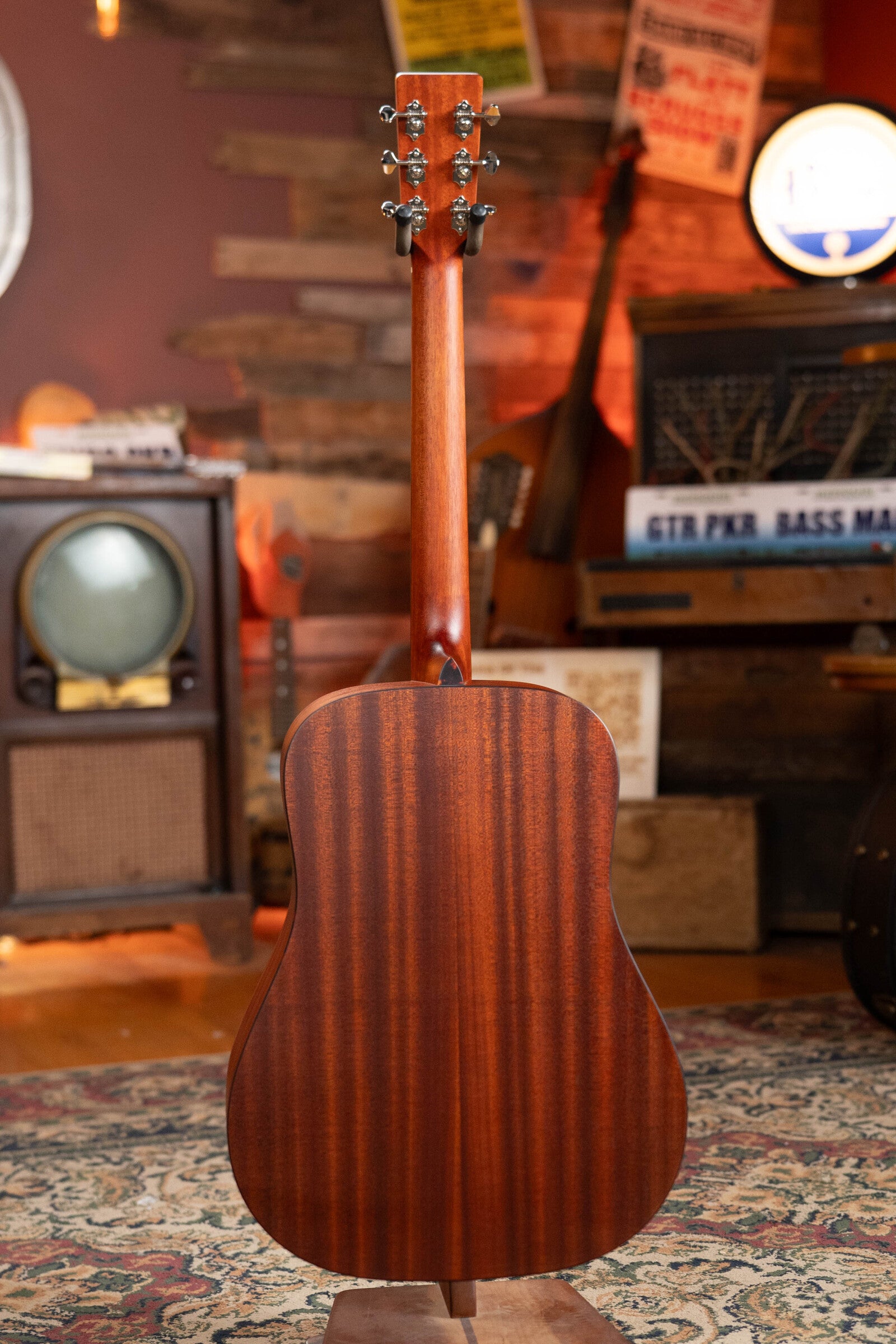 Eastman E1D Sitka/Sapele Dreadnought Acoustic Guitar #7342
