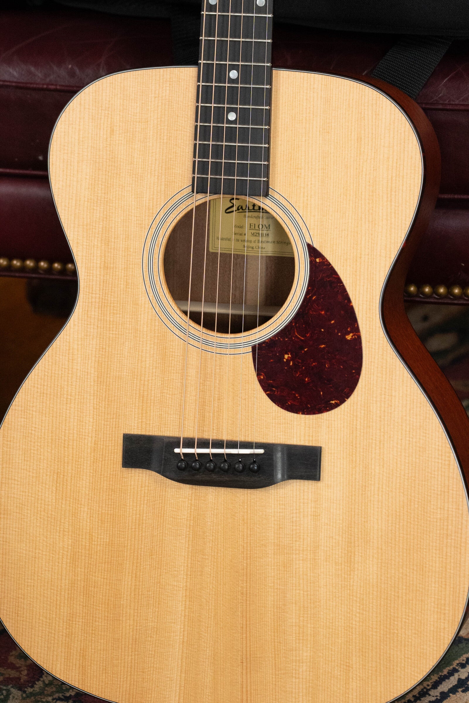Eastman E1OM All Solid Sitka/Sapele Acoustic Guitar #1134