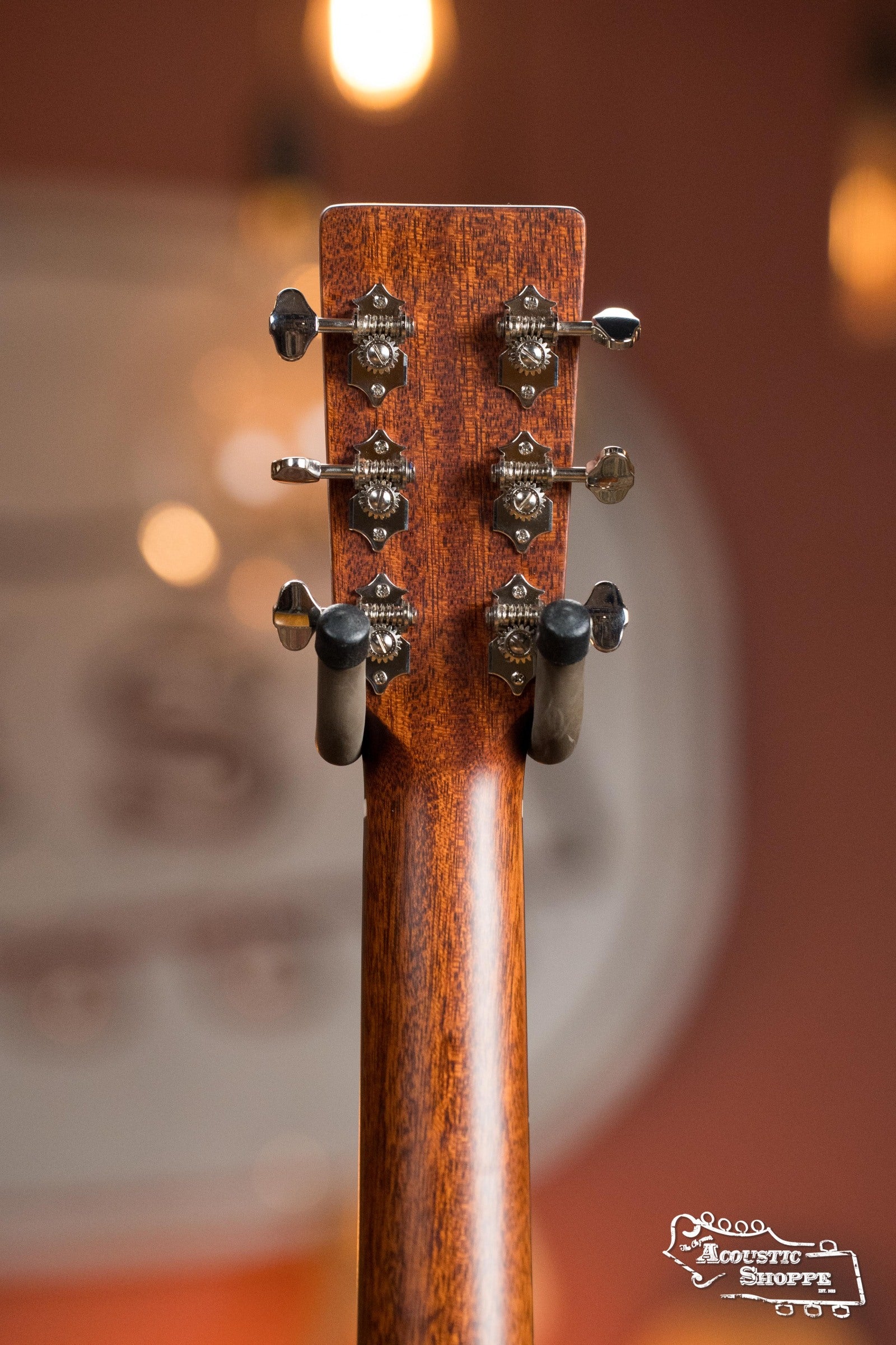Eastman E1OM-DLX All Solid Sitka/Sapele Guitar w/Fishman Pickup #8865
