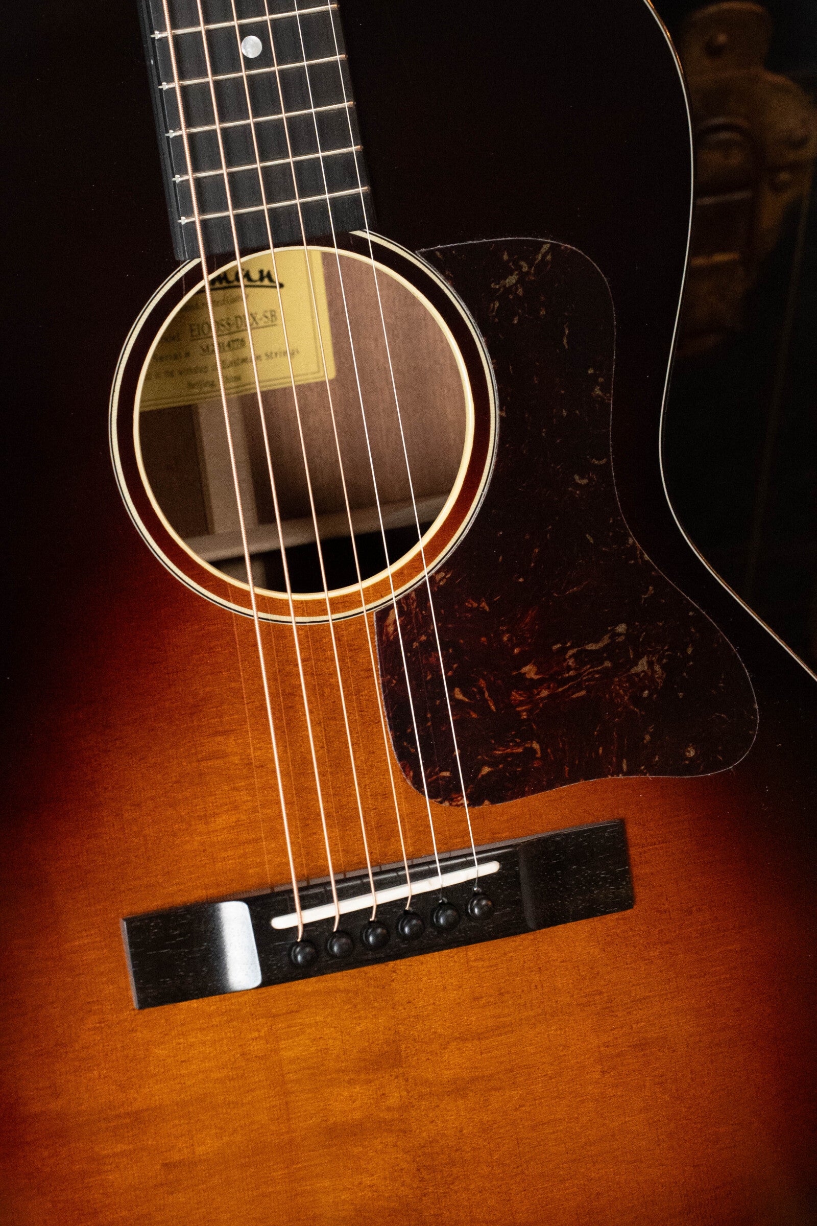 Eastman E1OOSS-DLX-SB Sitka/Sapele Sunburst Slope Shoulder Guitar w/Fishman Pickup #4776
