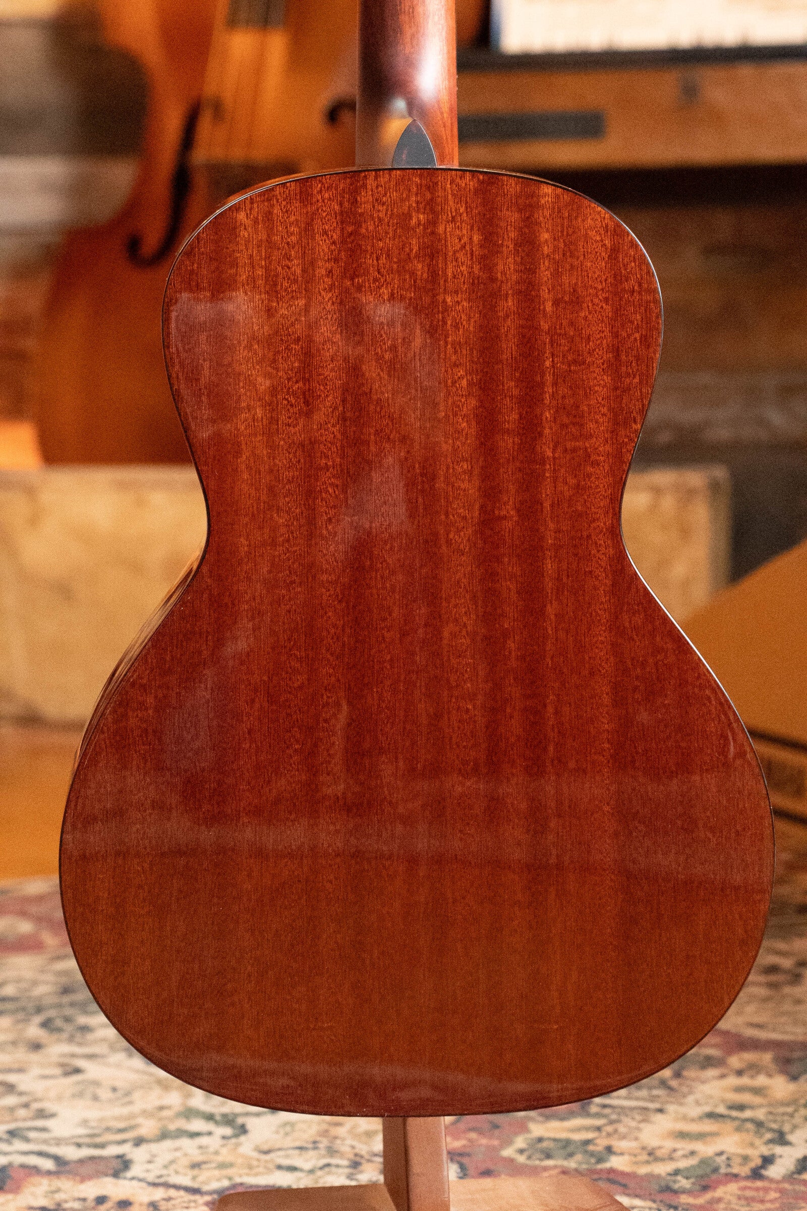 Eastman E1OOSS-DLX-SB Sitka/Sapele Sunburst Slope Shoulder Guitar w/Fishman Pickup #4776