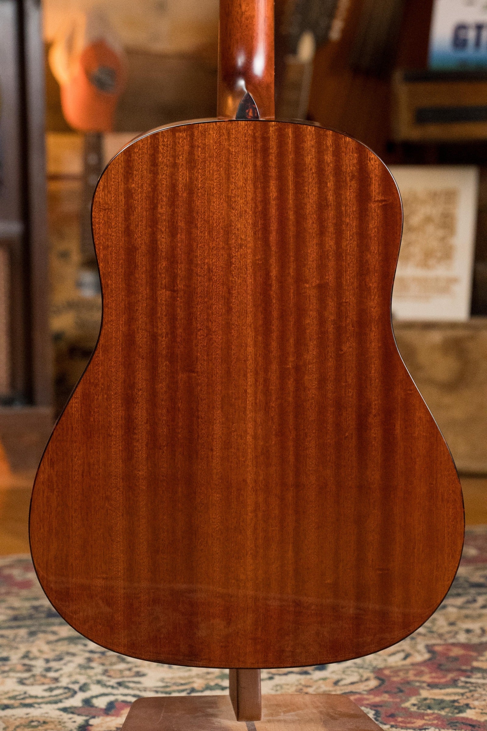 Eastman E1SS-DLX-SB Sitka/Sapele Sunburst Slope Shoulder Dreadnought Guitar w/Fishman Pickup #3743