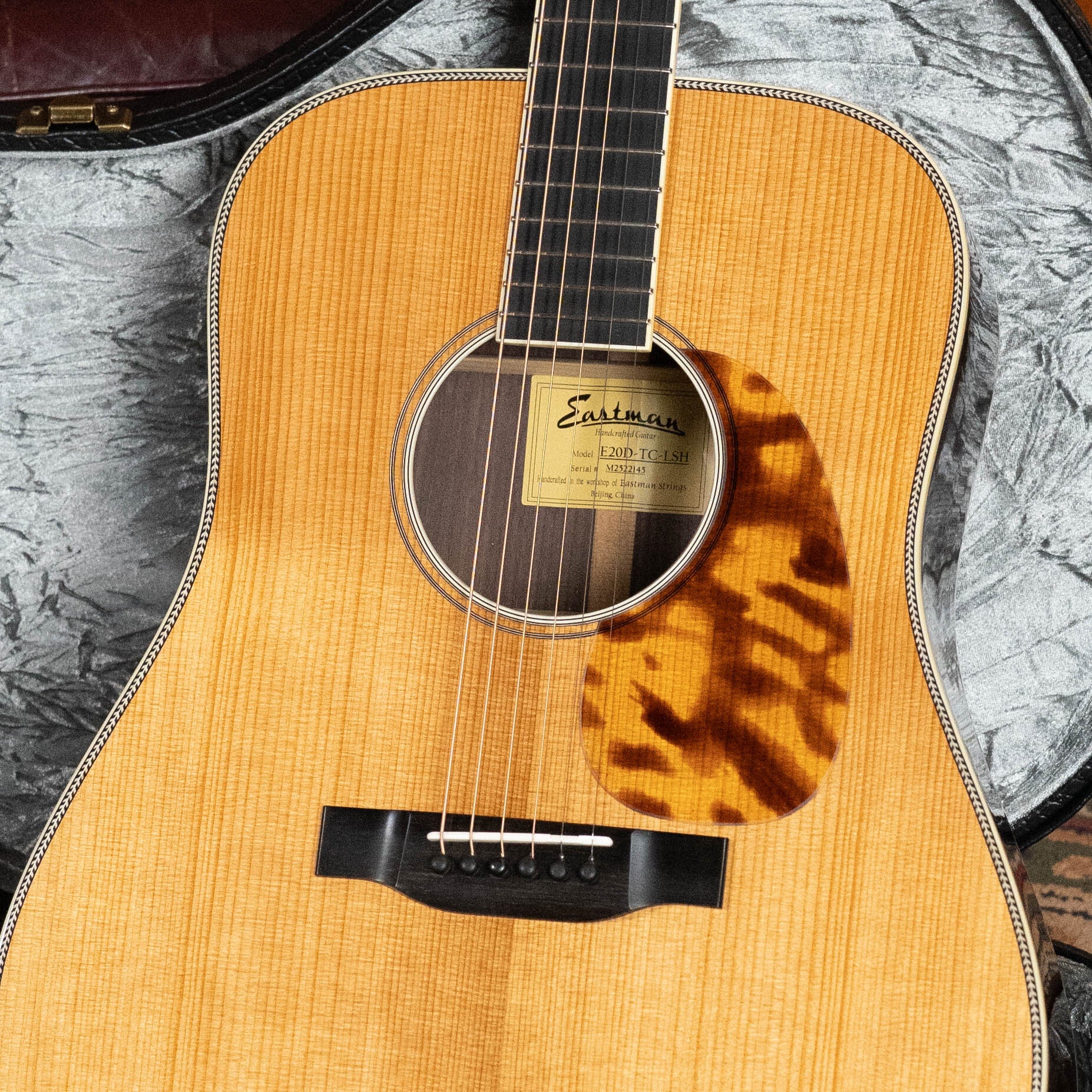 Eastman E20D-LSH-TC Thermo-Cured Adirondack/Rosewood Large Soundhole Dreadnought Acoustic Guitar #2145
