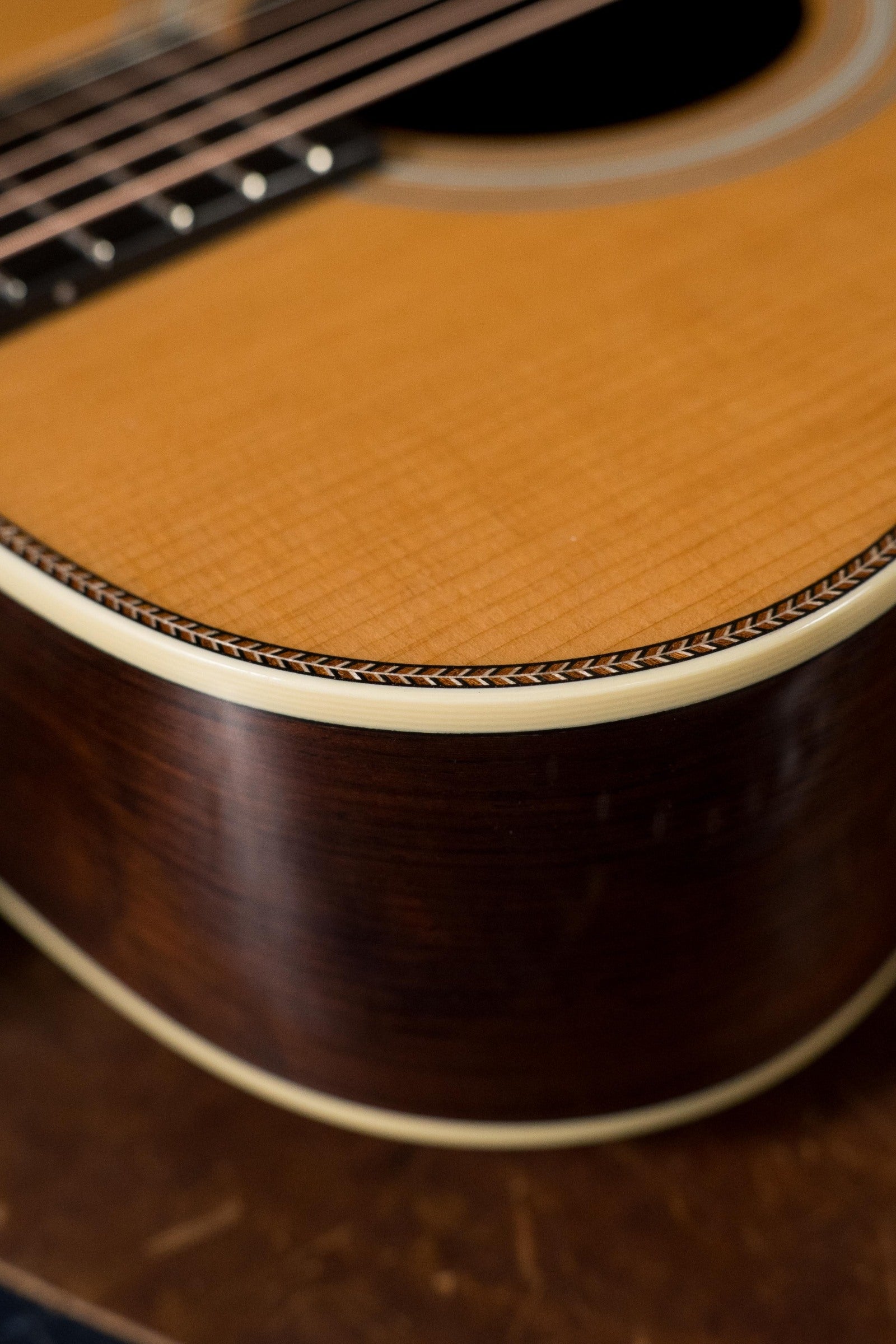Eastman E20OM-MR-TC Thermo-cured Adirondack/Madagascar Rosewood Acoustic Guitar #2535
