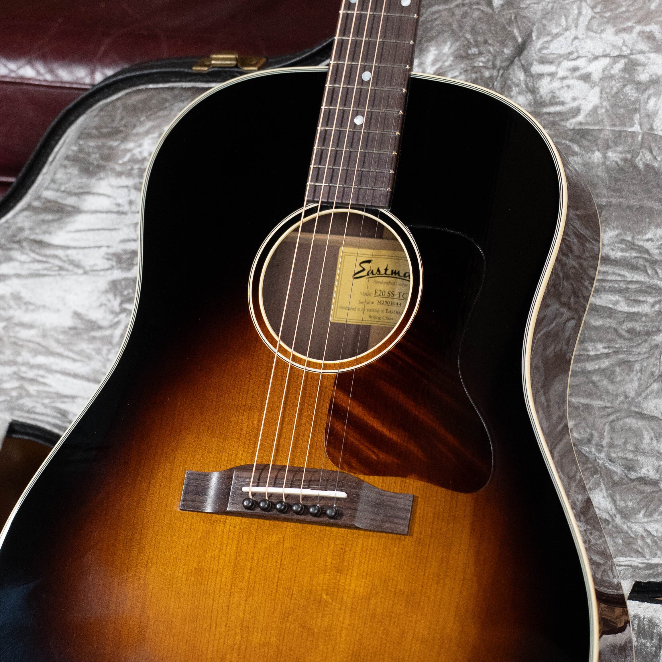 Eastman E20SS-TC Thermo-Cured Adirondack/Rosewood Slope Shoulder Dreadnought Acoustic Guitar #3044