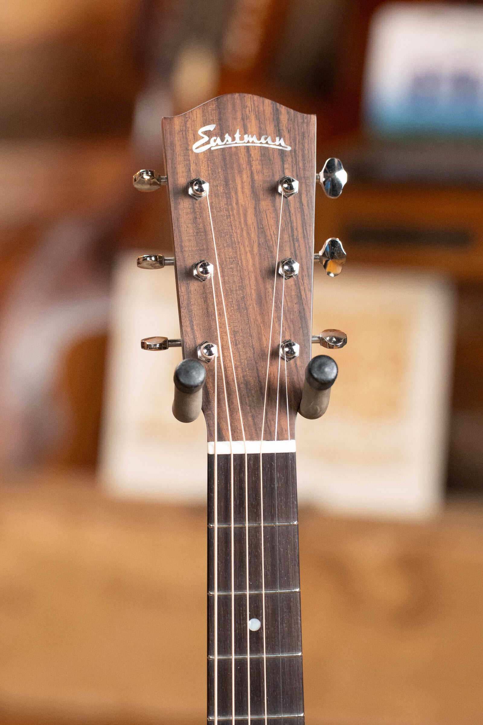 Eastman E20SS-TC Thermo-Cured Adirondack/Rosewood Slope Shoulder Dreadnought Acoustic Guitar #3044