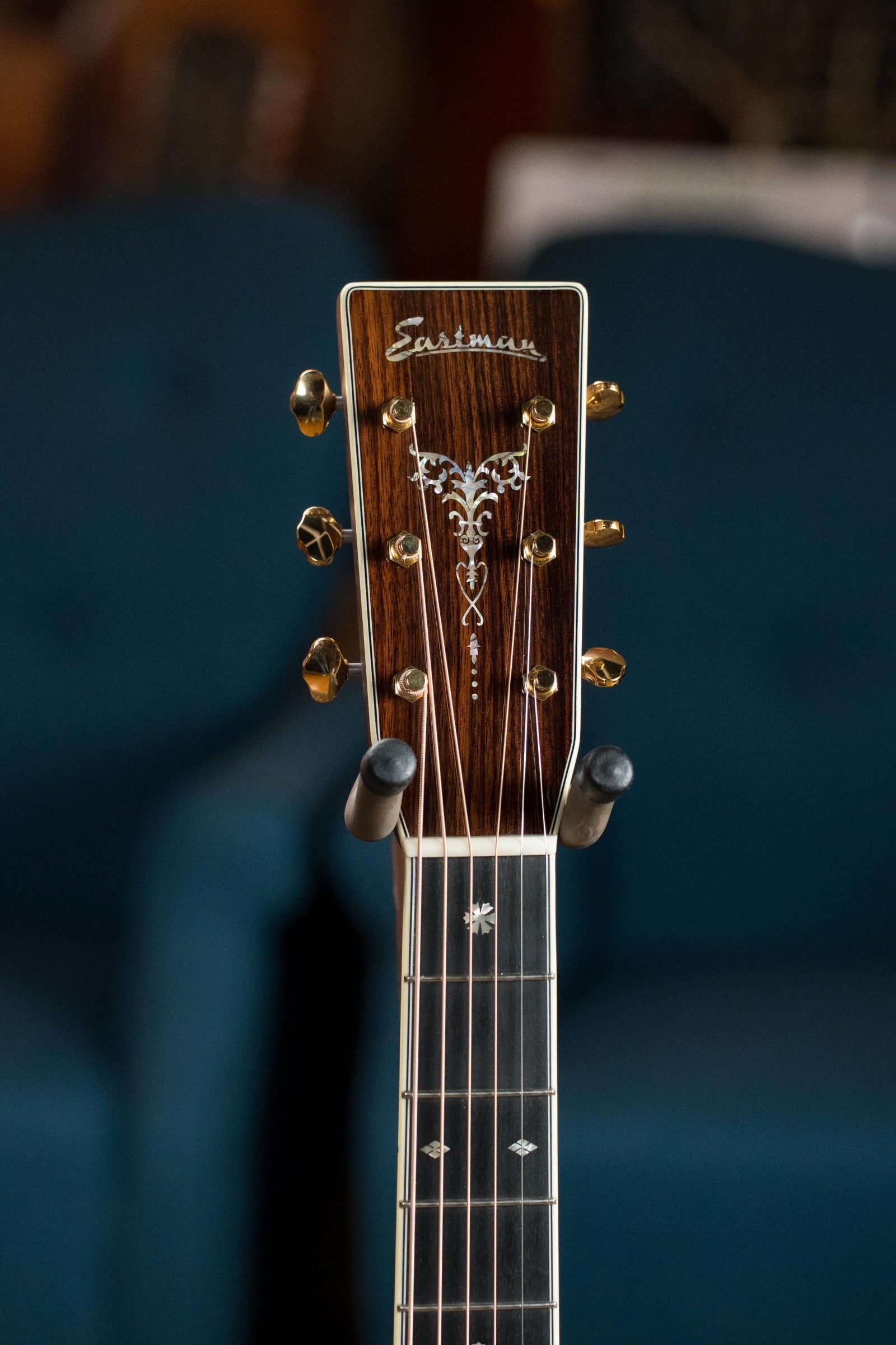 Eastman E40D-TC Thermo-cured AAA Grade Adirondack/Rosewood Dreadnought Acoustic Guitar #7543