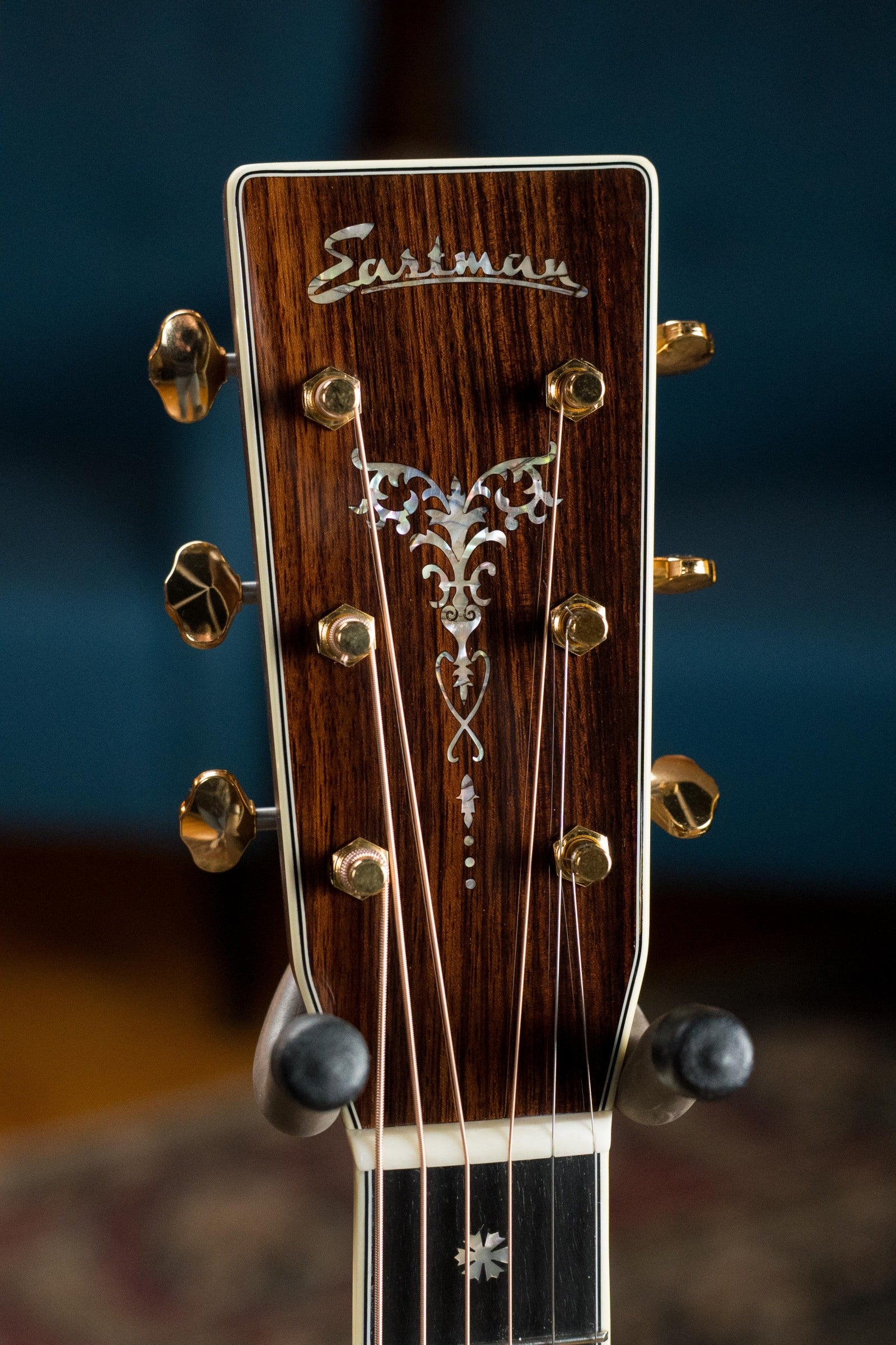 Eastman E40D-TC Thermo-cured AAA Grade Adirondack/Rosewood Dreadnought Acoustic Guitar #7543