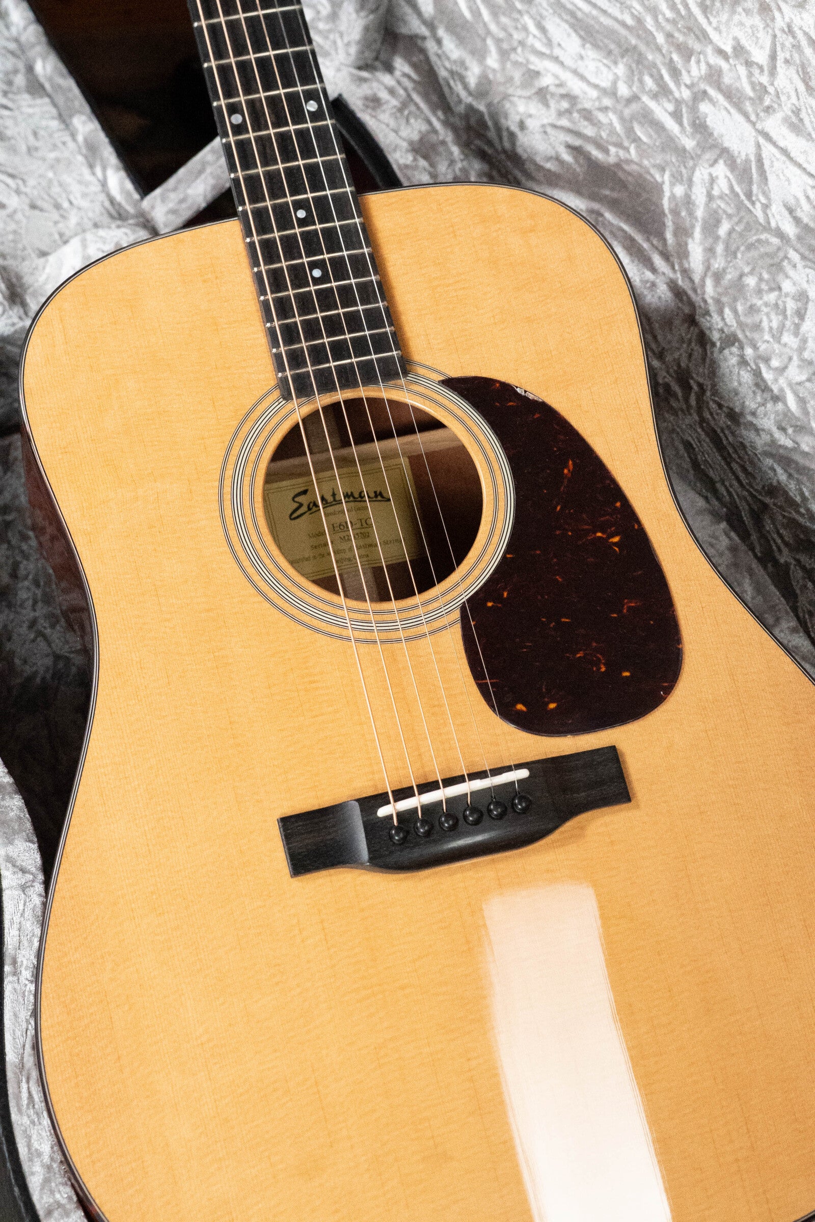 Eastman E6D-TC Thermo-Cured Sitka/Mahogany Dreadnought Acoustic Guitar #5702