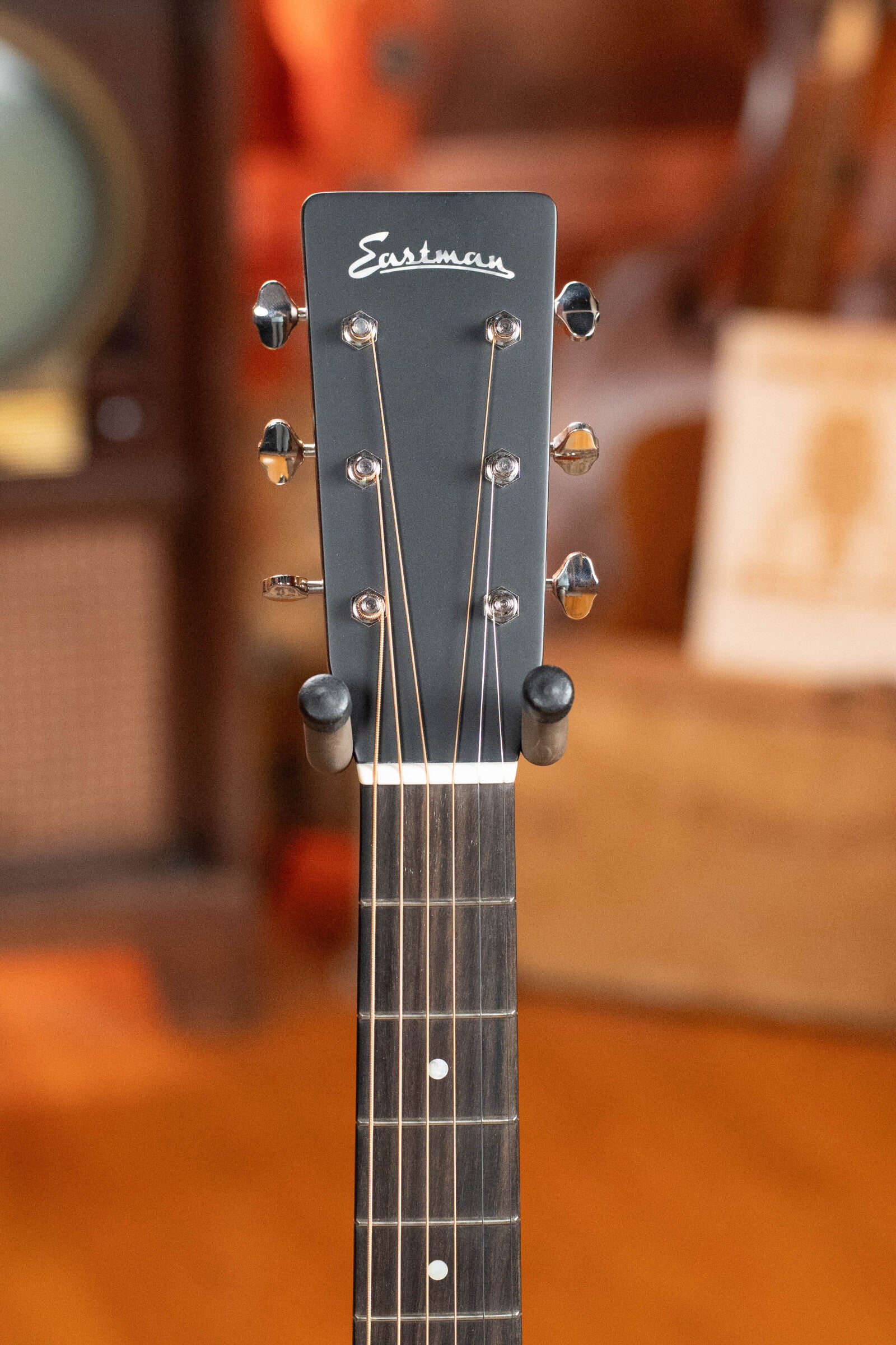 Eastman E6OM-TC Thermo-Cured Sitka/Mahogany Orchestra Model Acoustic Guitar #2646