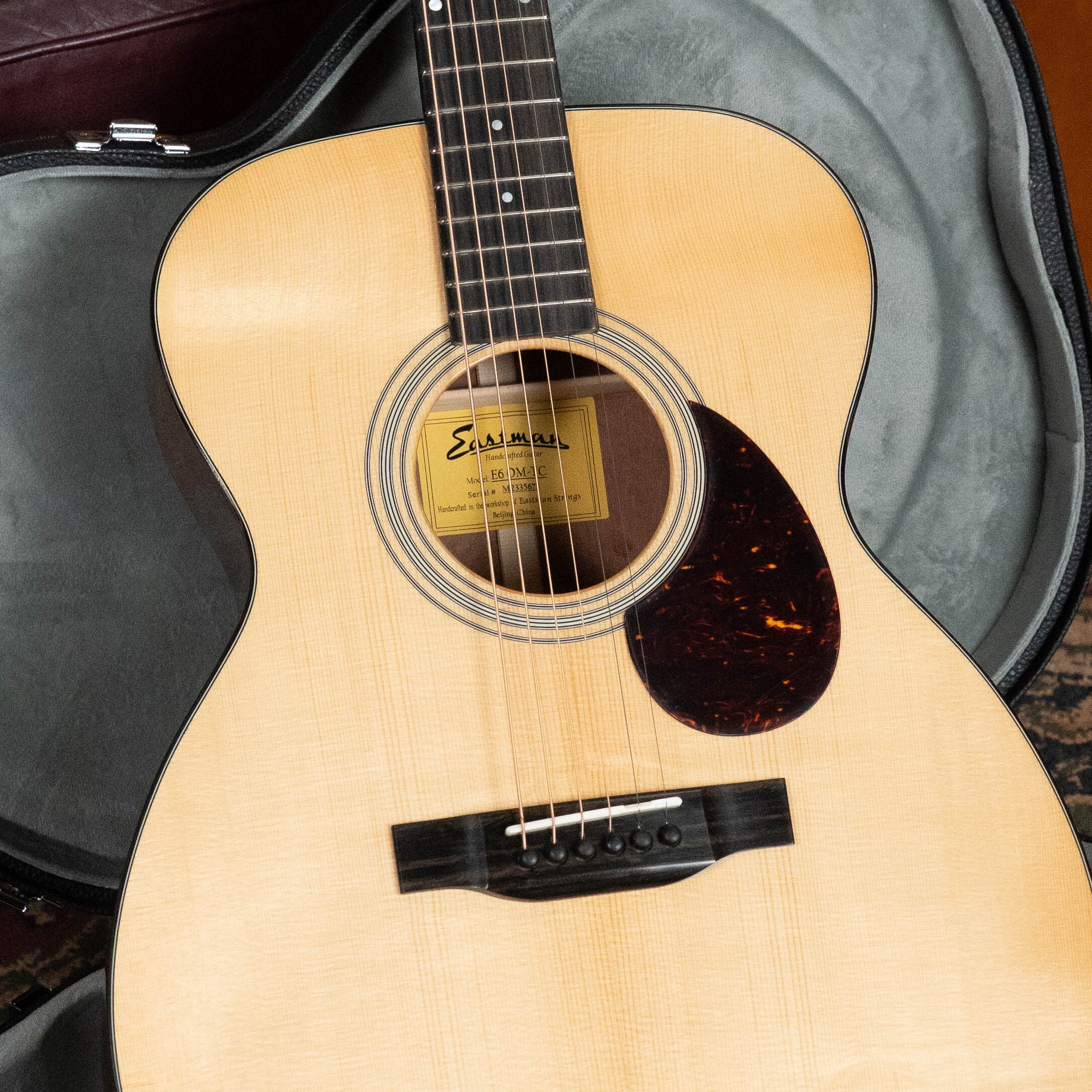 Eastman E6OM-TC Thermo-Cured Sitka/Mahogany Orchestra Model Acoustic Guitar #5675