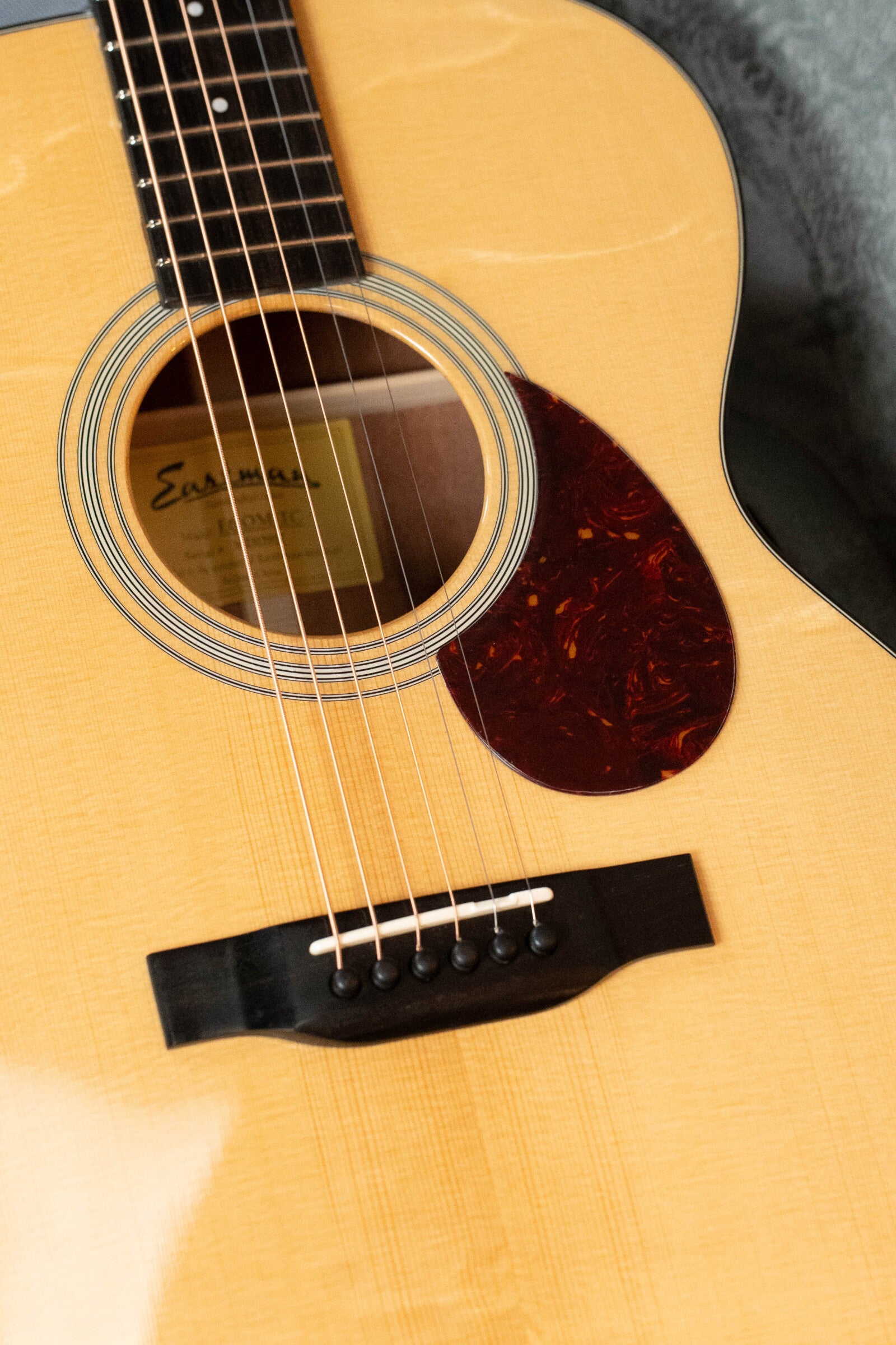 Eastman E6OM-TC Thermo-Cured Sitka/Mahogany Orchestra Model Acoustic Guitar #5907