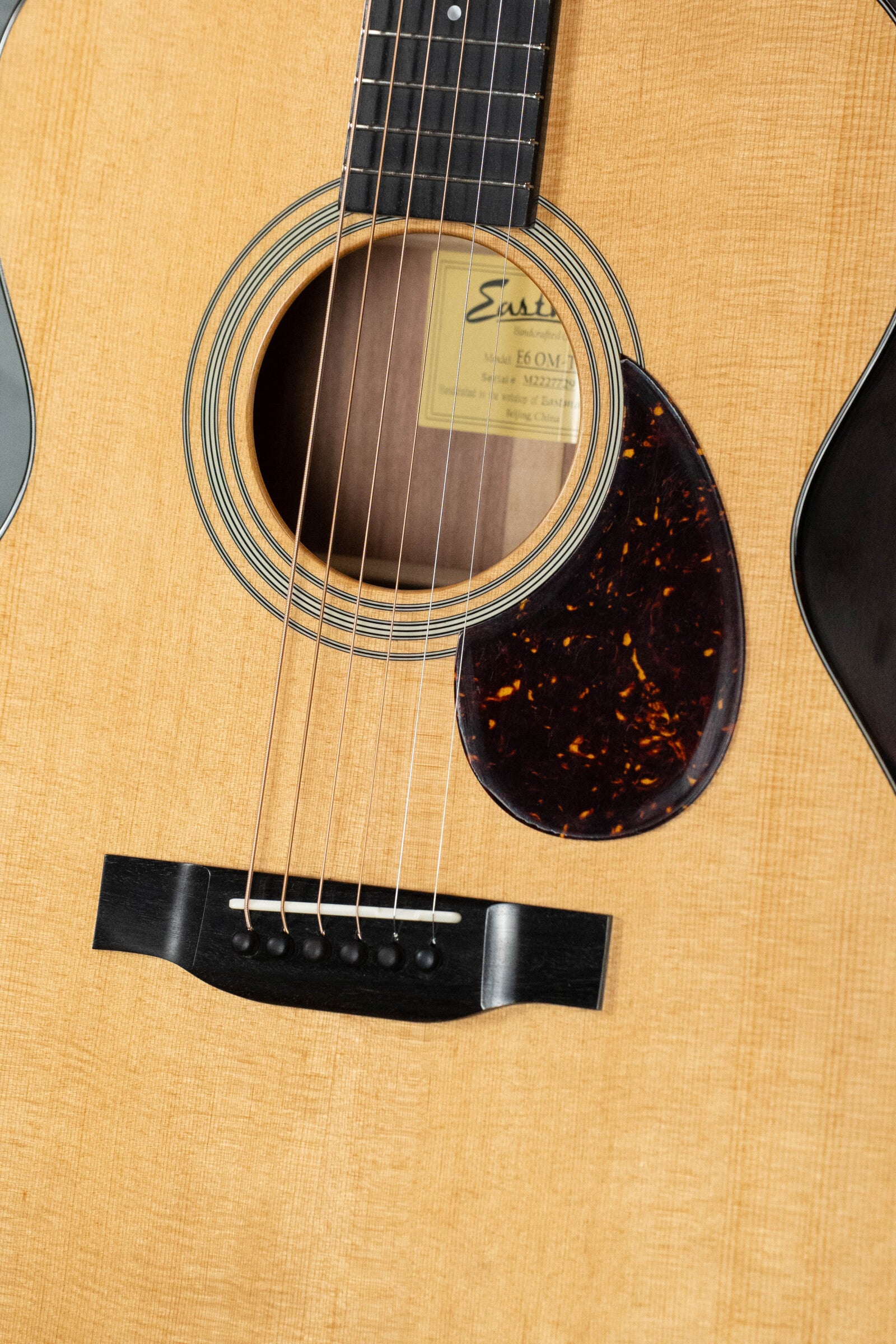 Eastman E6OM-TC Thermo-Cured Sitka/Mahogany Orchestra Model Acoustic Guitar #772