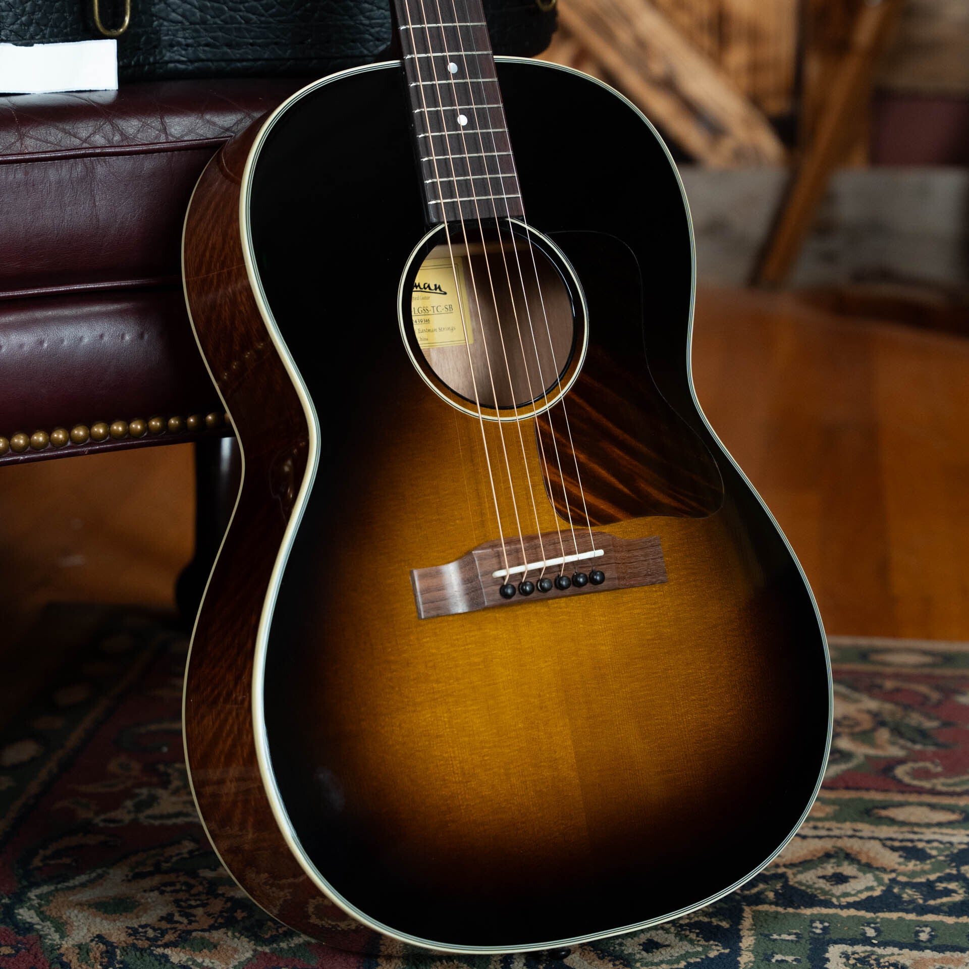 Eastman E6-LGSS-TC-SB Thermo-Cured Sitka/Mahogany LG-Style Slope Shoulder Sunburst Acoustic Guitar #9346