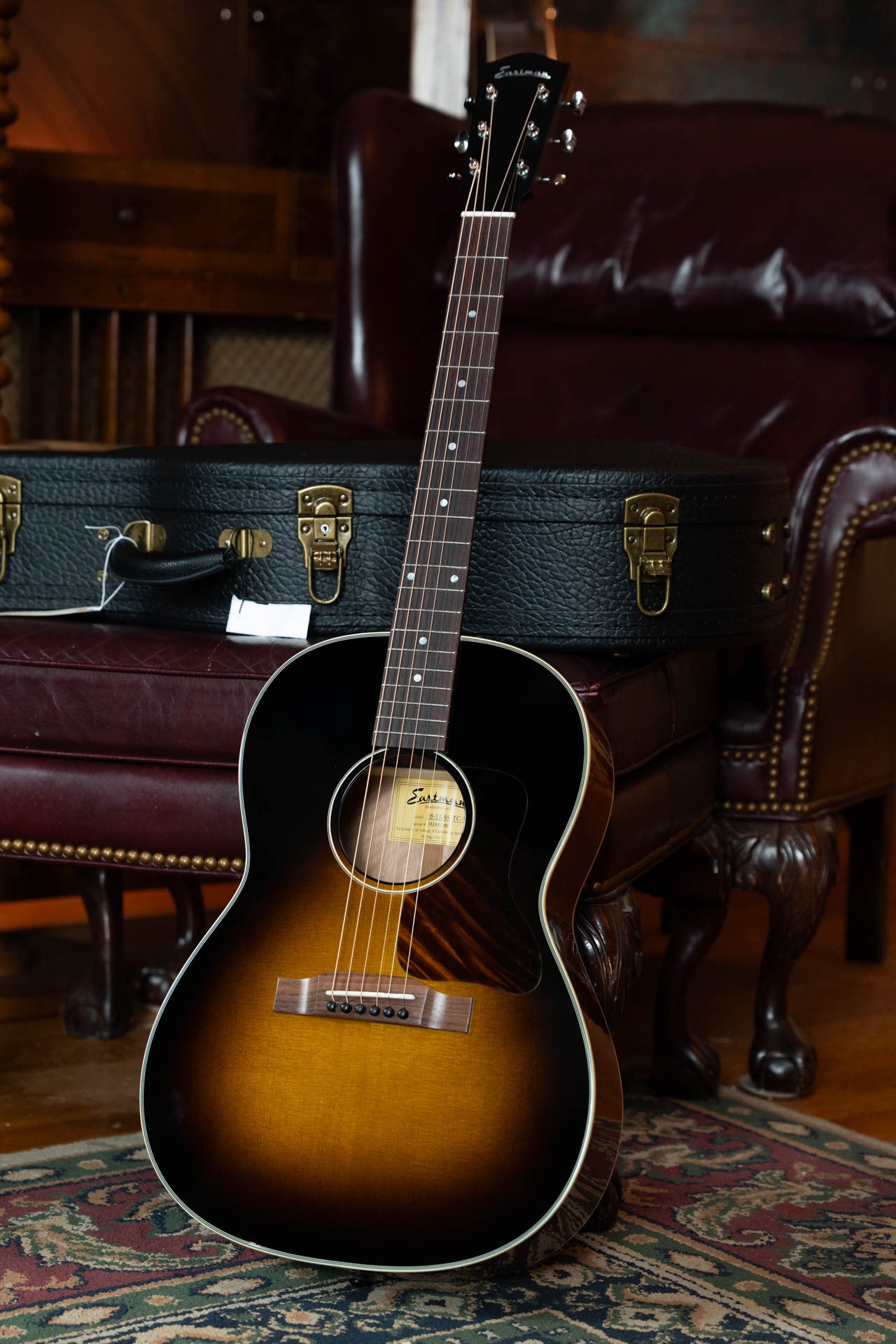 Eastman E6-LGSS-TC-SB Thermo-Cured Sitka/Mahogany LG-Style Slope Shoulder Sunburst Acoustic Guitar #9346