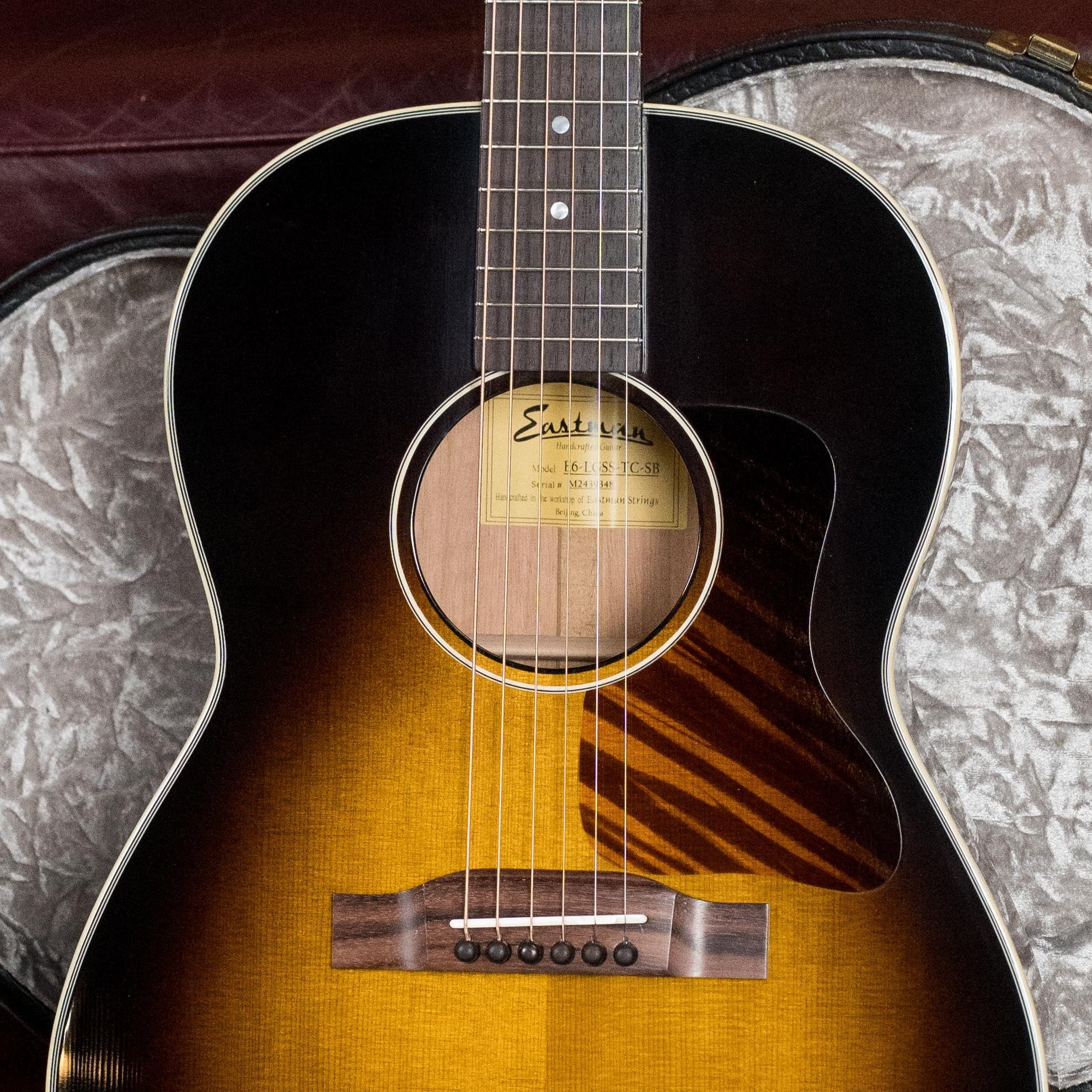 Eastman E6-LGSS-TC-SB Thermo-Cured Sitka/Mahogany LG-Style Slope Shoulder Sunburst Acoustic Guitar #9348