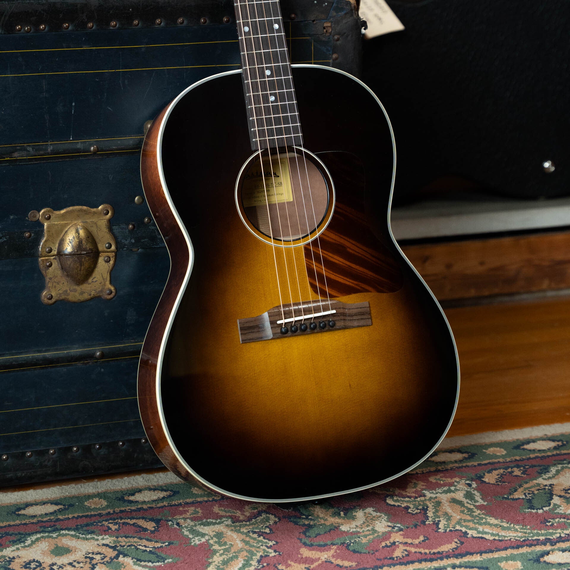 Eastman E6-LGSS-TC-SB Thermo-Cured Sitka/Mahogany LG-Style Slope Shoulder Sunburst Acoustic Guitar #9349
