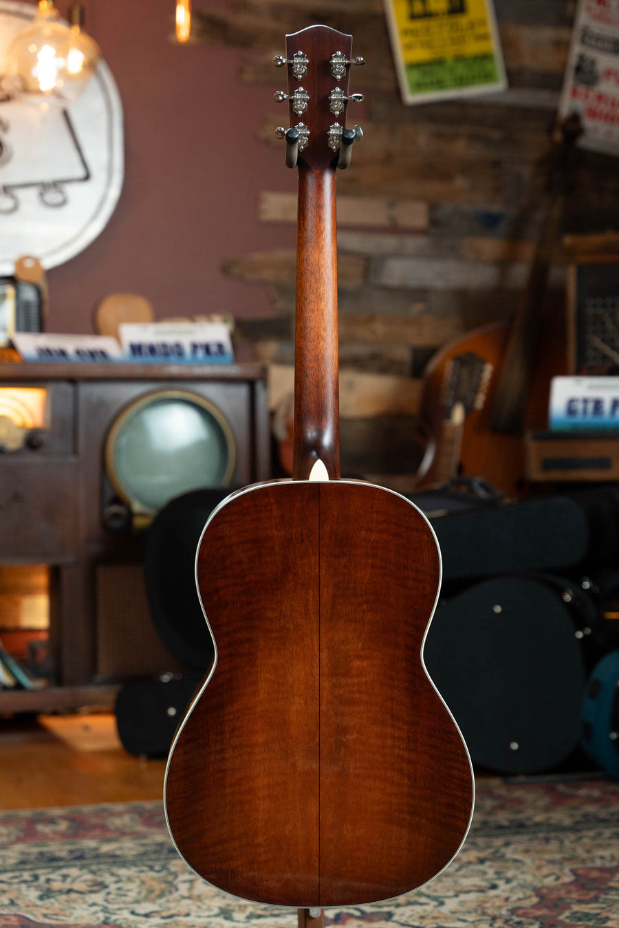 Eastman LG-style acoustic guitar with sunburst finish, slope shoulder body, Sitka top, and mahogany back and sides. - Eastman E6-LGSS-TC-SB Thermo-Cured Sitka/Mahogany LG-Style Slope Shoulder Sunburst Acoustic Guitar #9349 - Default Title