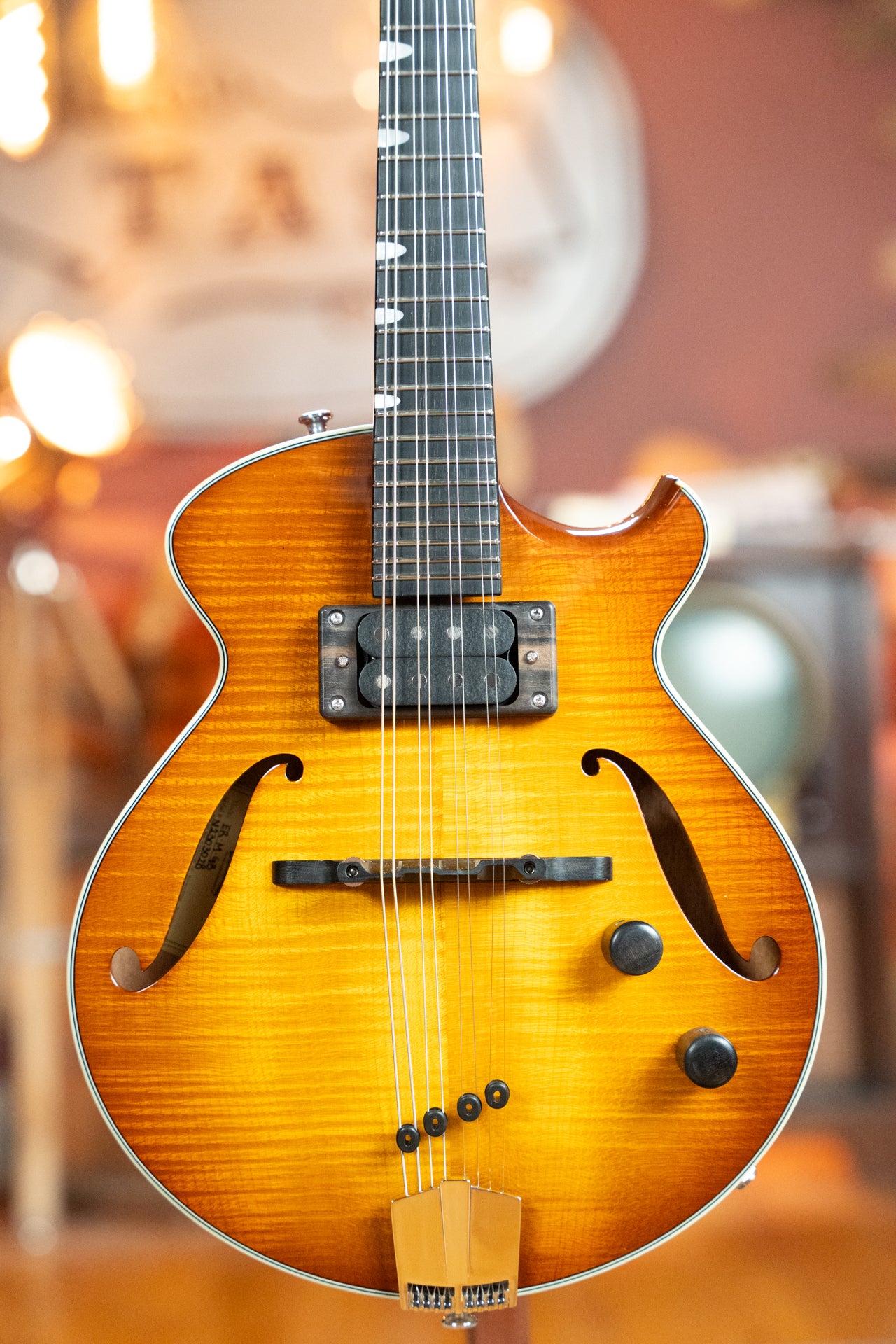Eastman ER-M-GB El Ray Electric Goldburst Mandolin w/Lollar Humbucker Pickup #3028