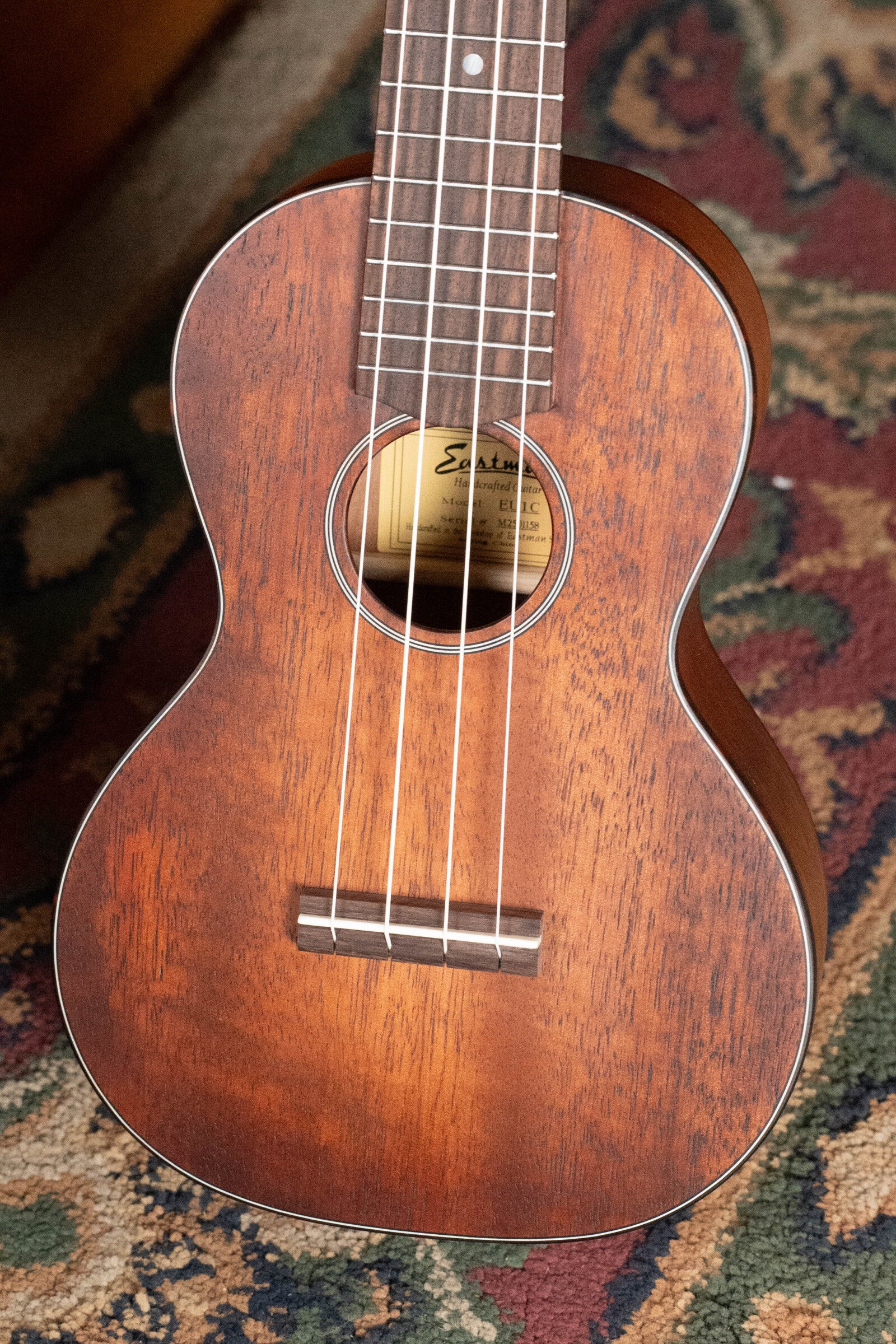 Eastman EU1-C Sitka/Ovangkol Concert Ukulele #1158