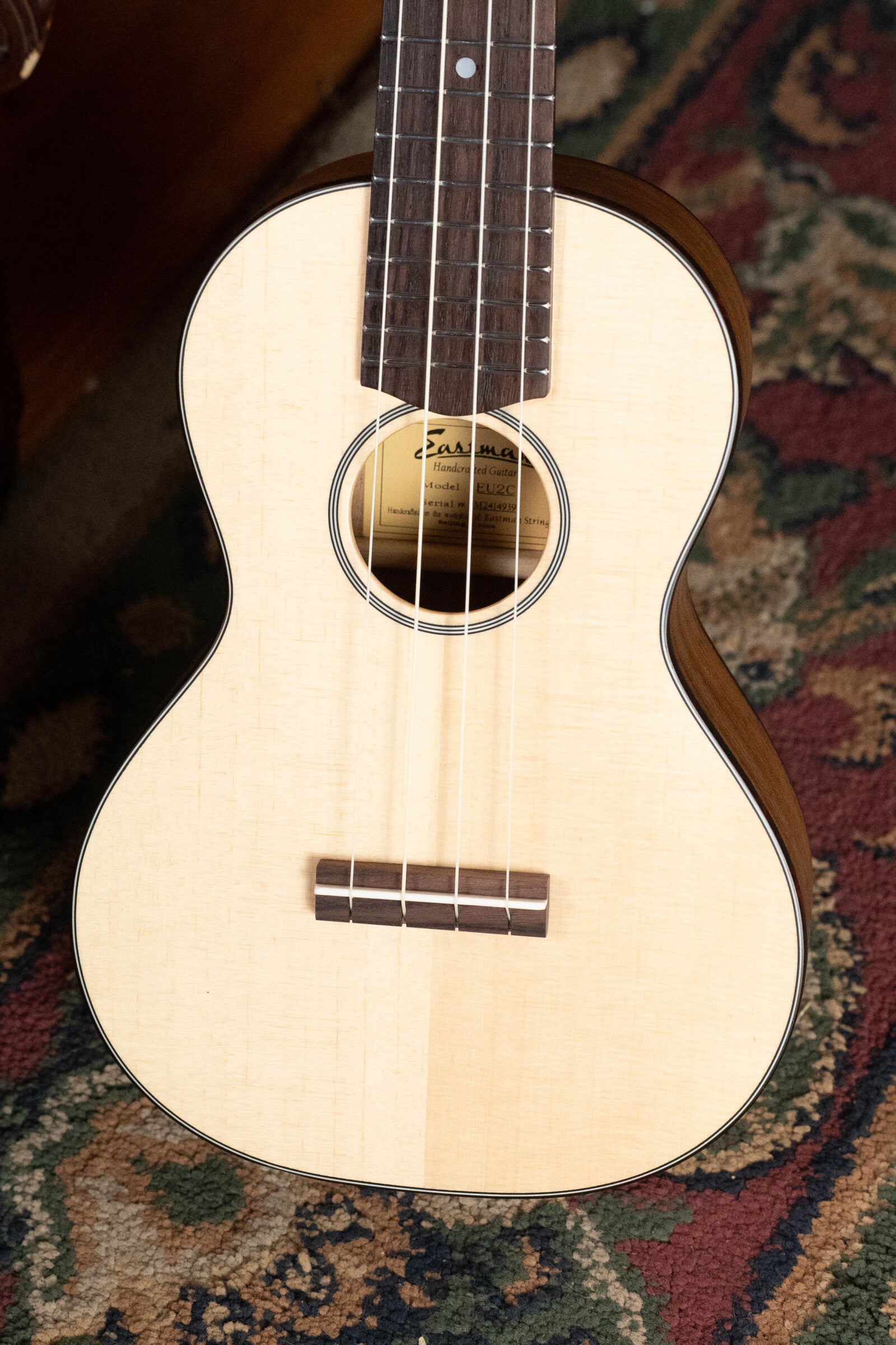 Eastman EU2-C Sitka/Ovangkol Concert Ukulele #4939