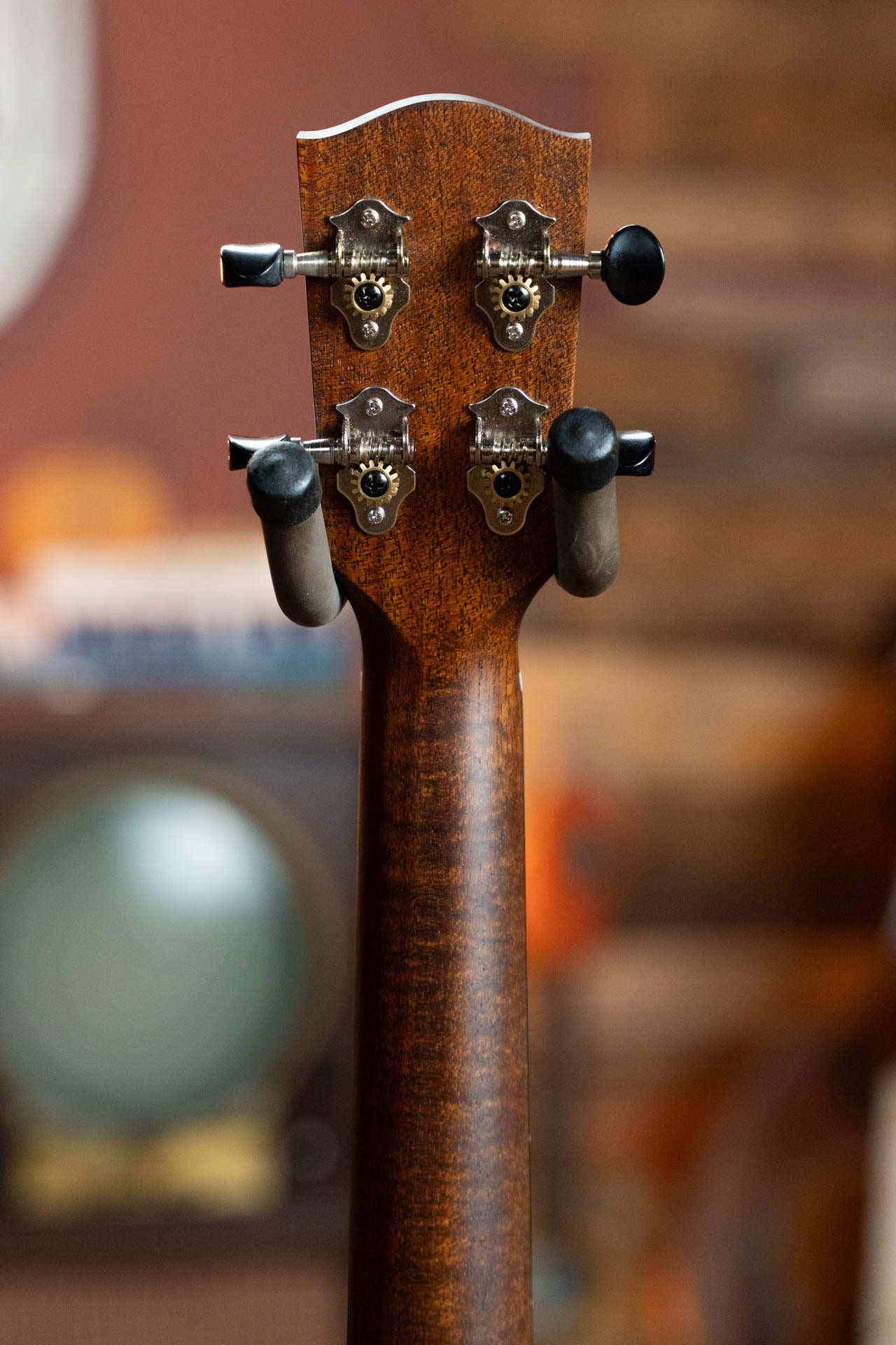 Eastman EU2-T Spruce/Ovangkol Tenor Ukulele #6773
