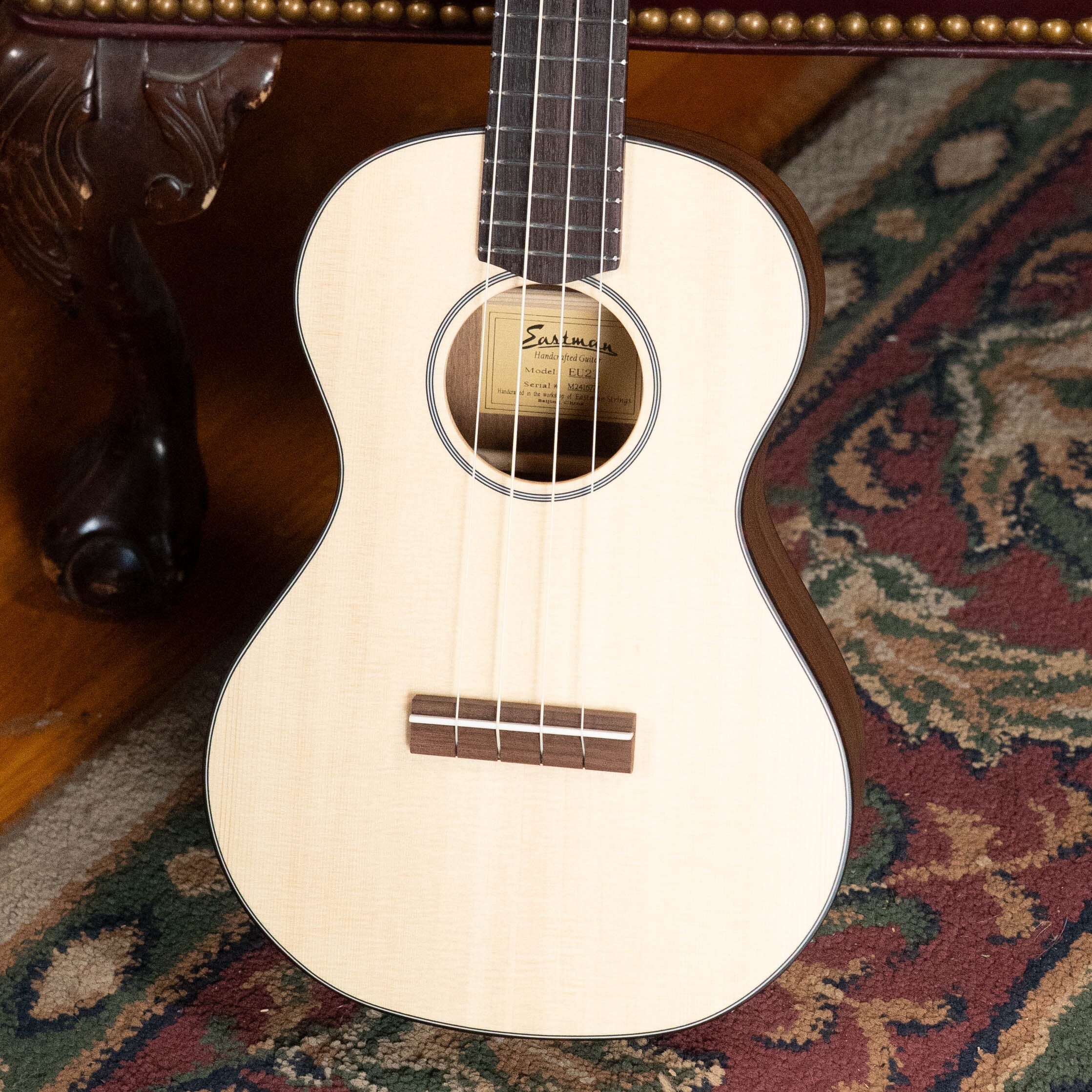 Eastman EU2-T Spruce/Ovangkol Tenor Ukulele #6777