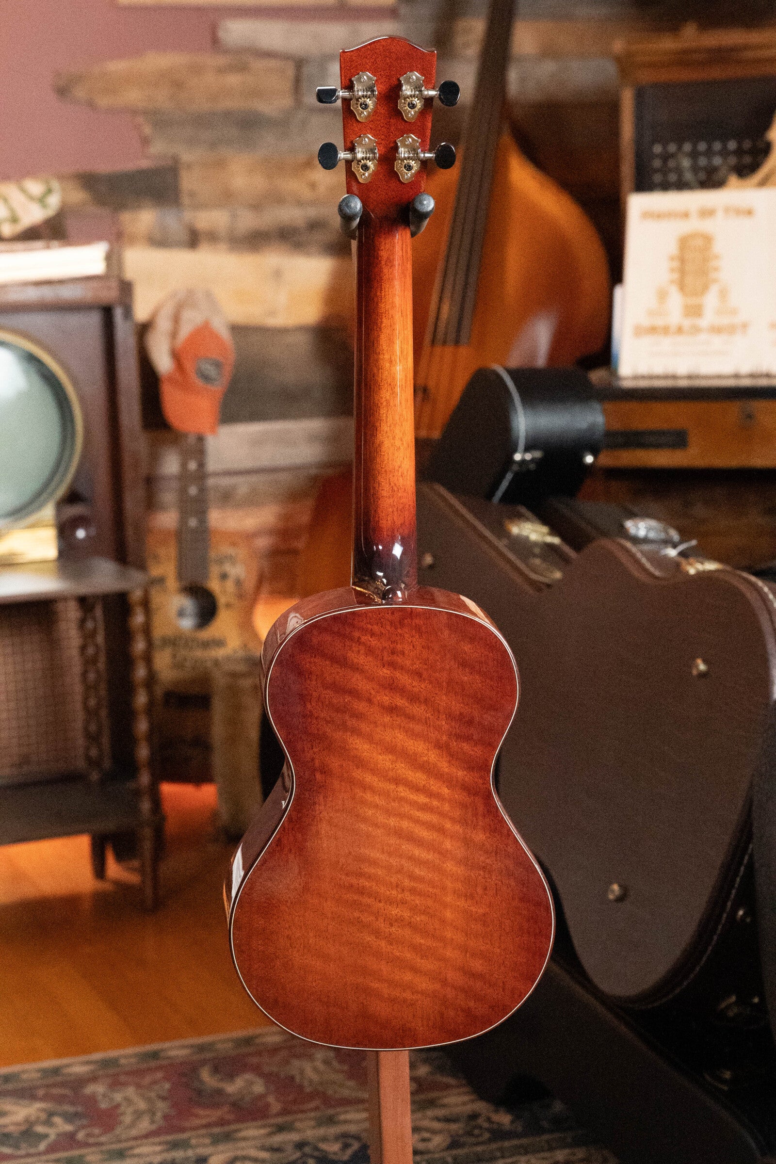 Eastman EU3-T All Mahogany Tenor Ukulele #1040