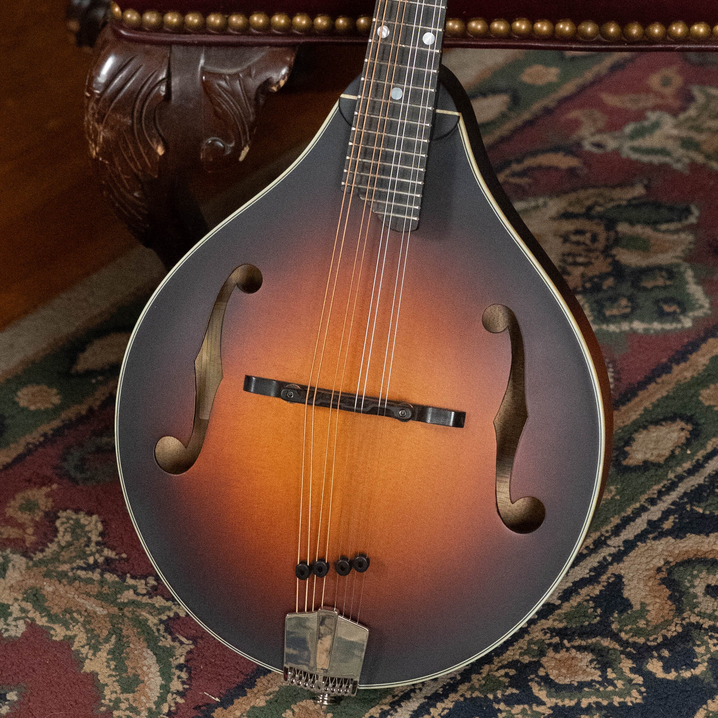 Eastman MD305E-SB A-Style Hand-Carved Sunburst Mandolin w/ K&K Pickup #2873