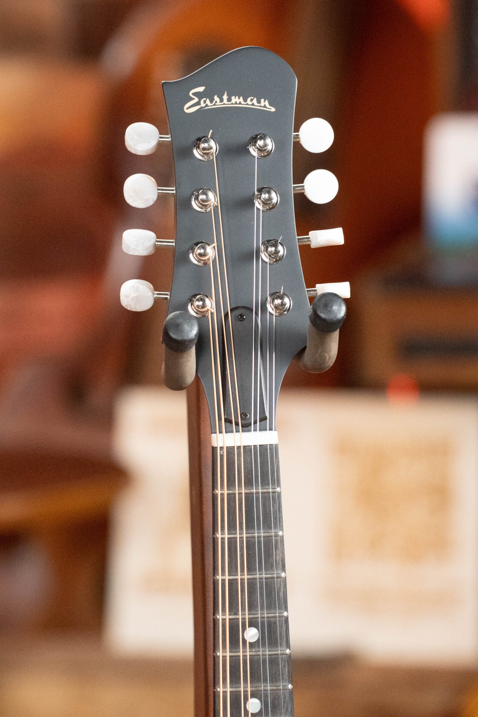 Eastman MD305 Spruce/Maple A-Style Hand-Carved Mandolin #0873