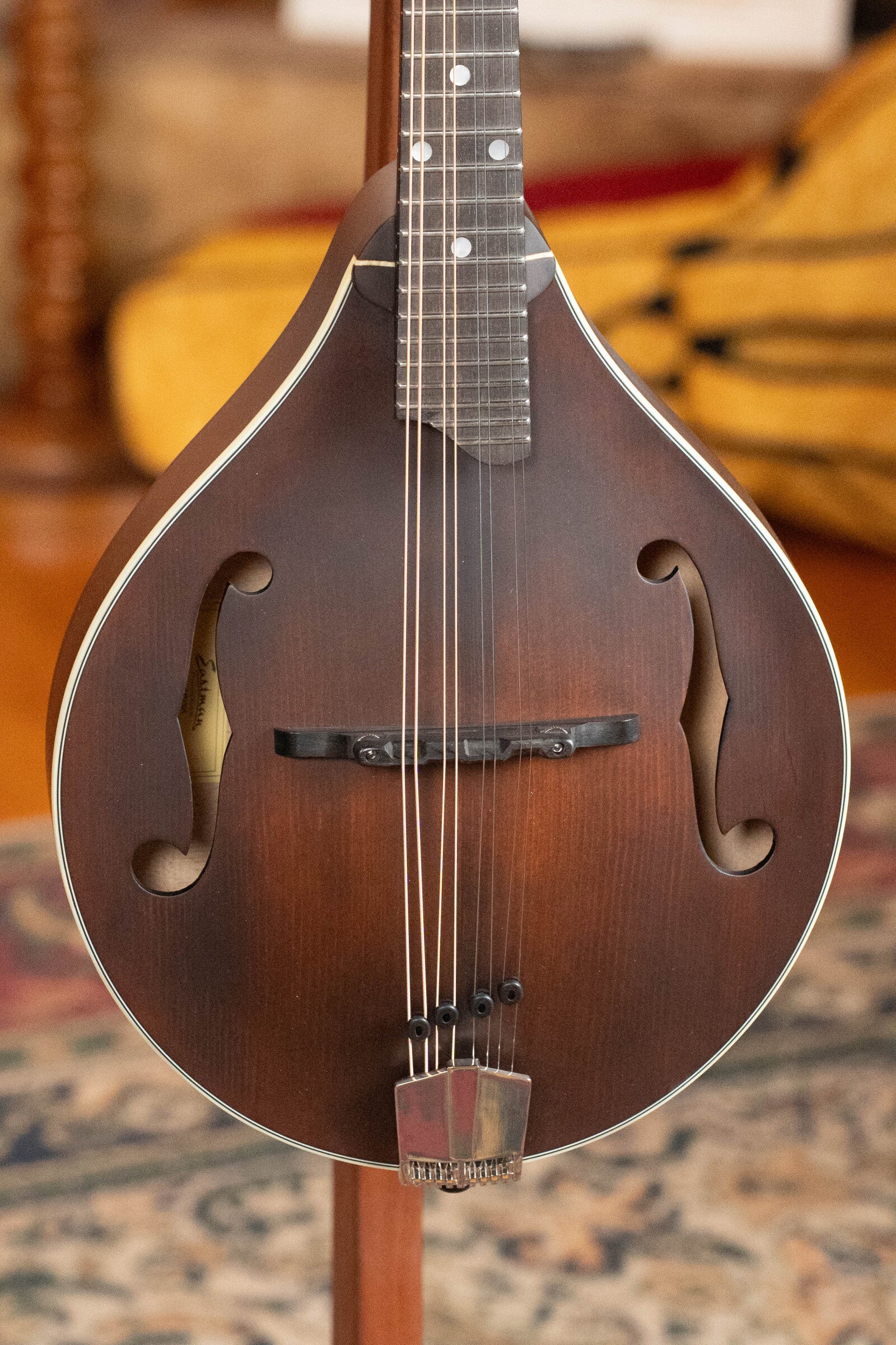 Eastman MD305 Spruce/Maple A-Style Hand-Carved Mandolin #0878