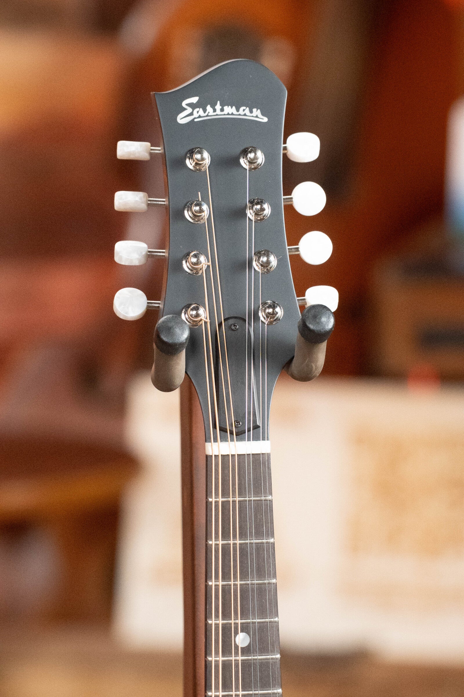 Eastman MD305 Spruce/Maple A-Style Hand-Carved Mandolin #0878